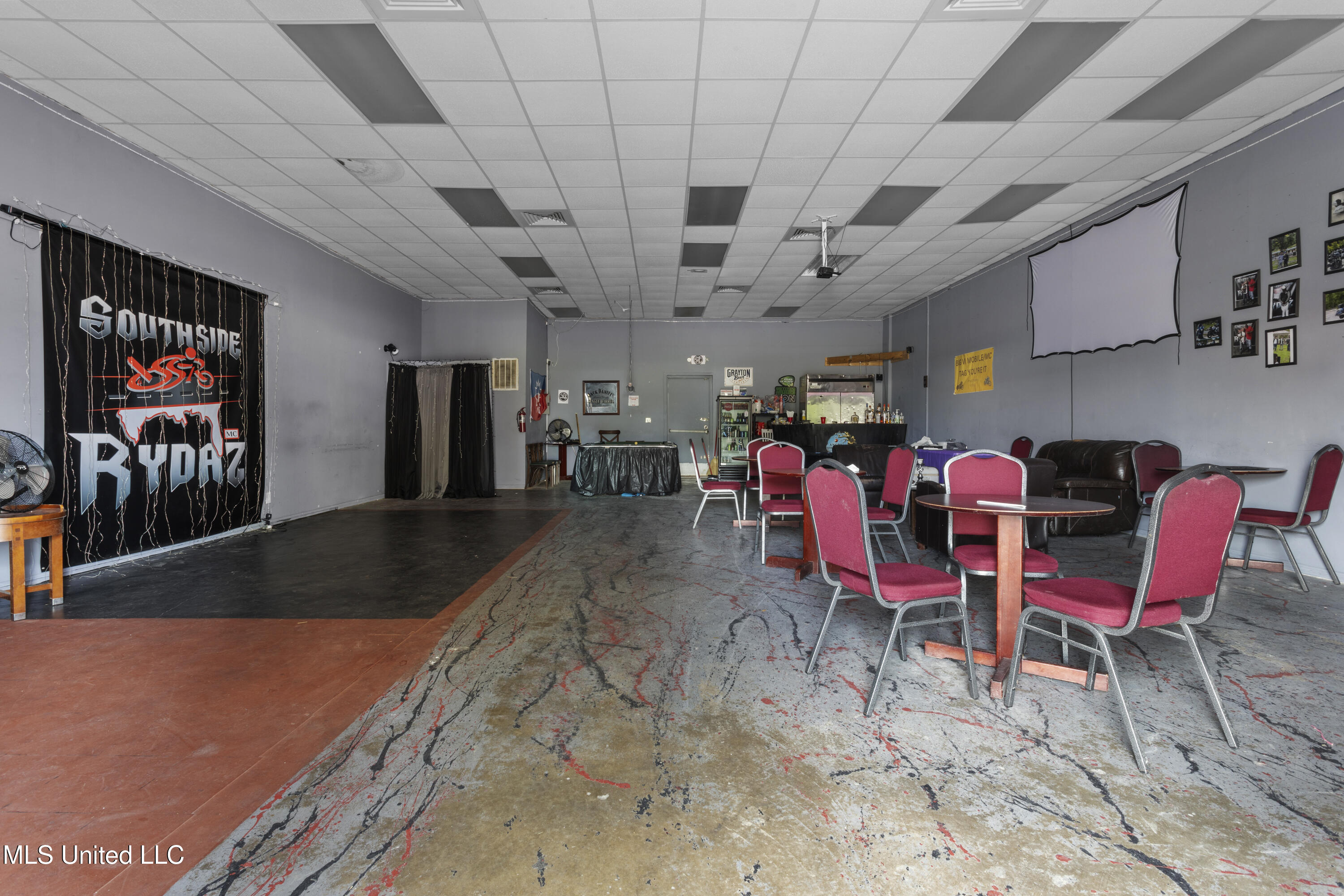 281 Oak Street Property Photo 14