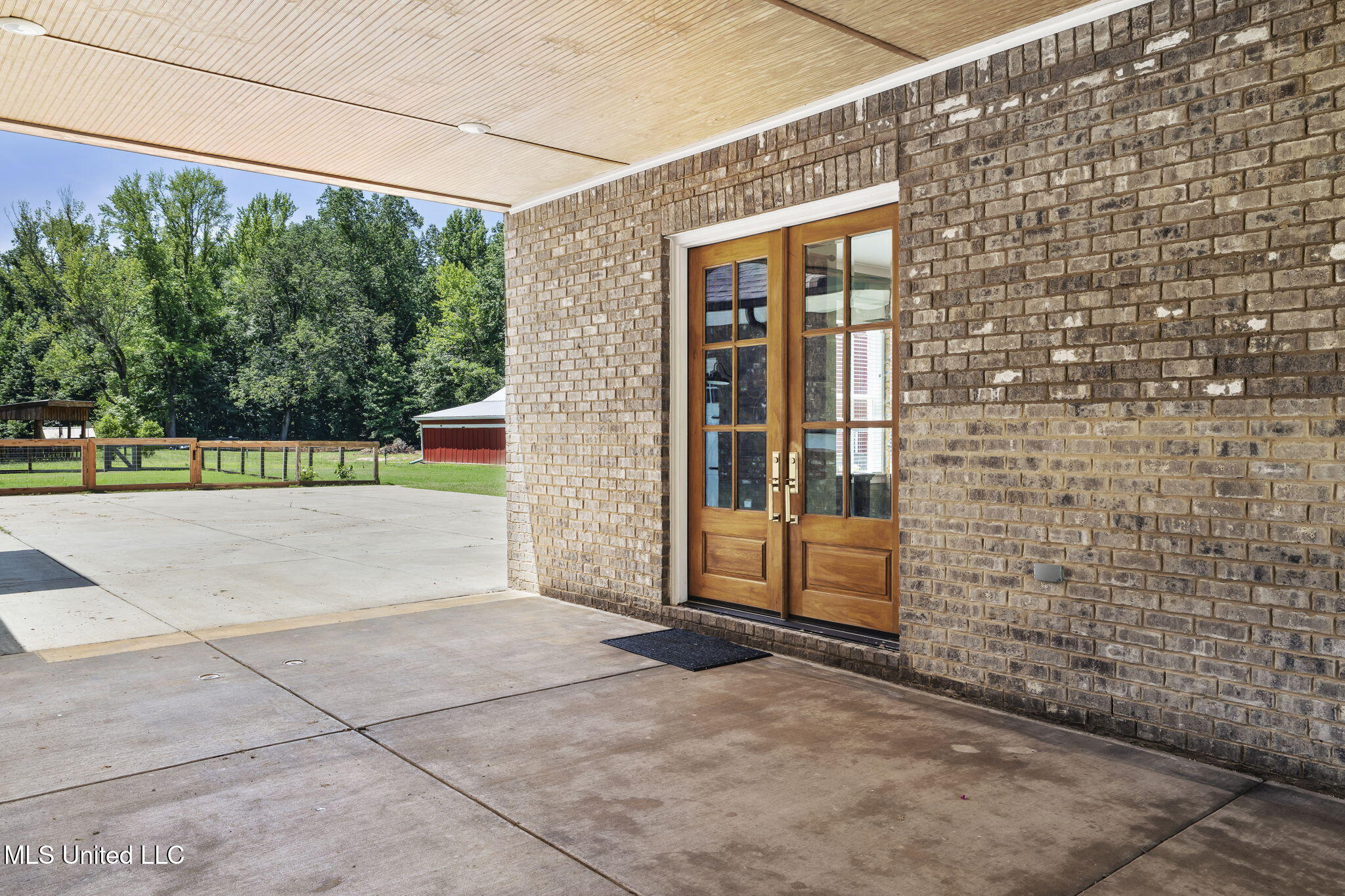 12097 Old Byhalia Road Property Photo 16
