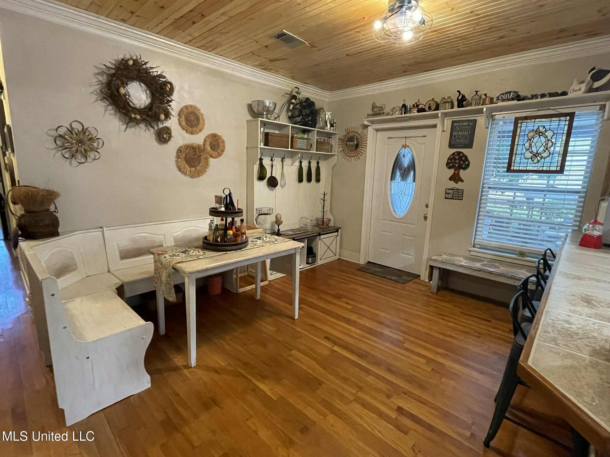 1204 Porter Avenue Property Photo 30