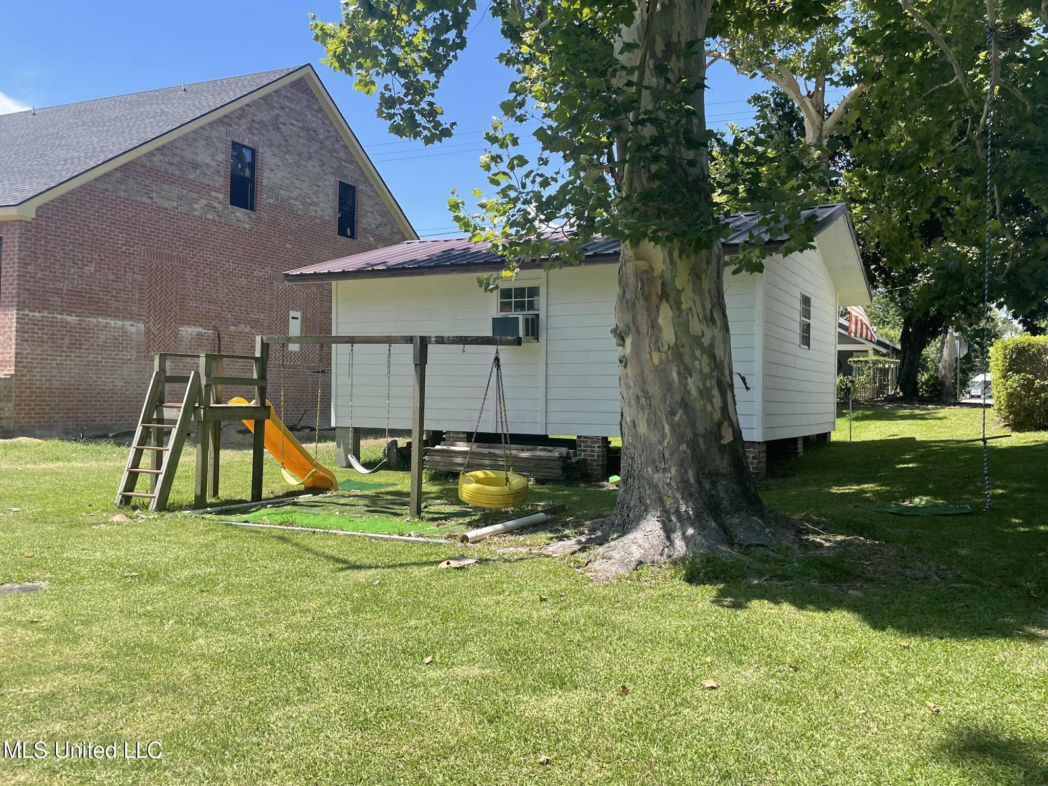 1204 Porter Avenue Property Photo 42