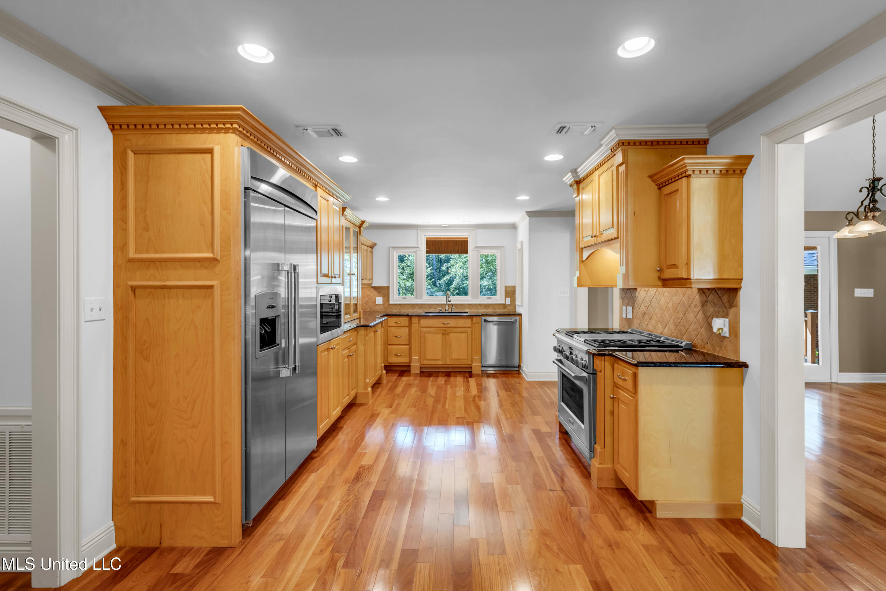 6022 Monticilla Circle Property Photo 17