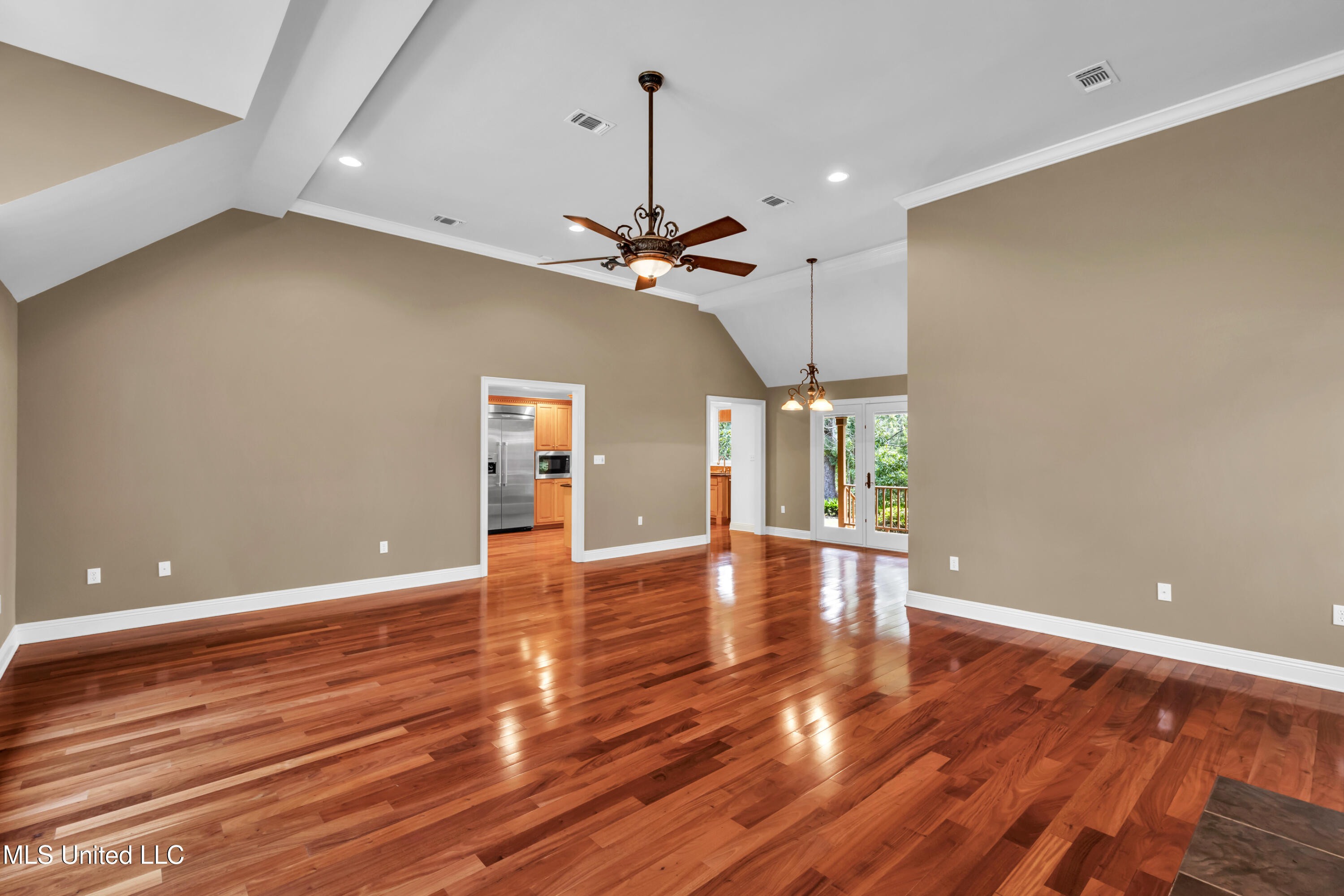 6022 Monticilla Circle Property Photo 24