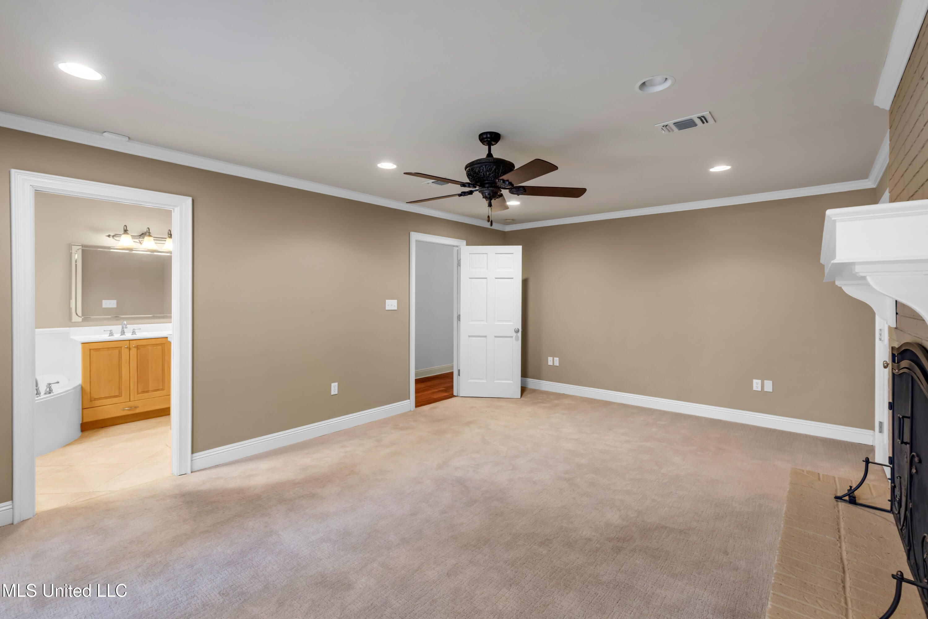 6022 Monticilla Circle Property Photo 31