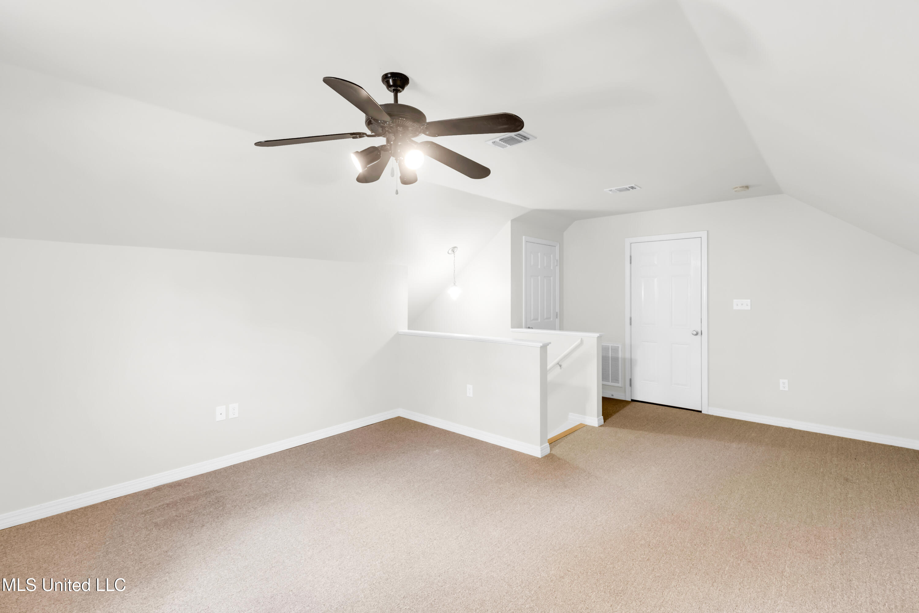 6022 Monticilla Circle Property Photo 47