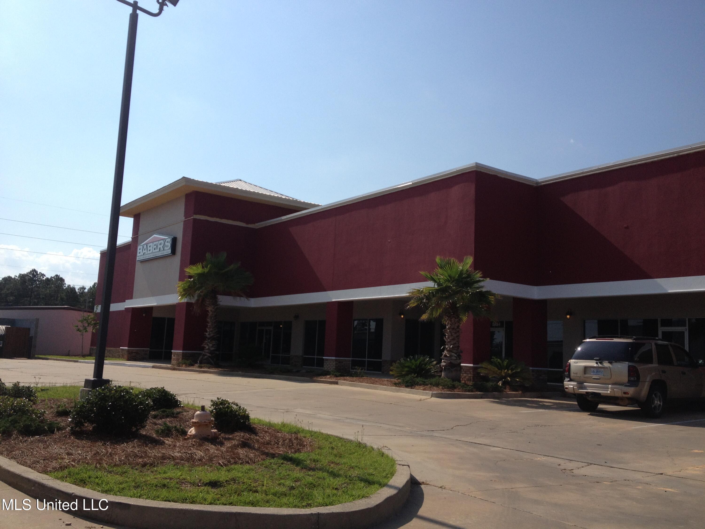 3827 Bienville Boulevard Property Photo 1