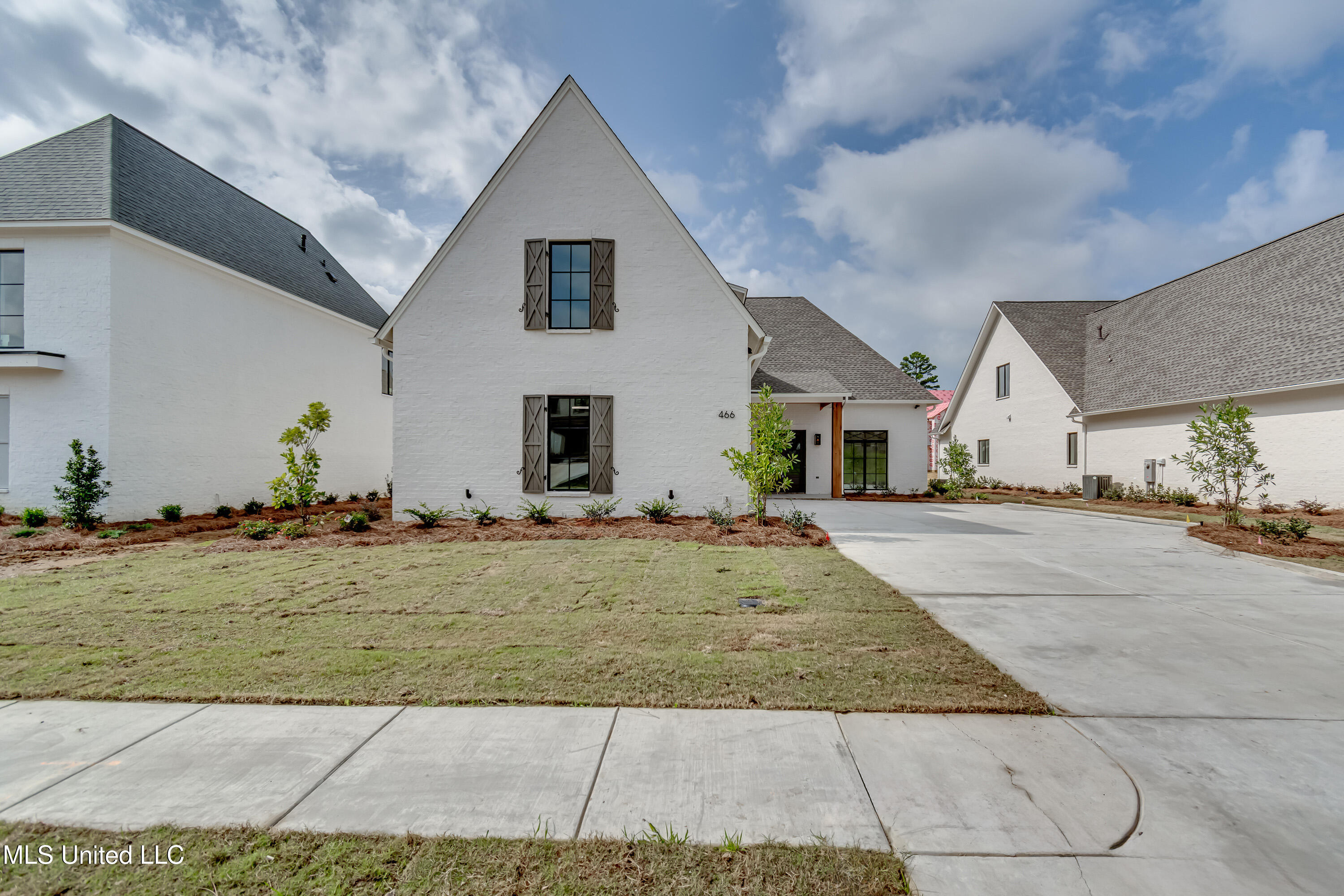 466 Whittington Circle Property Photo