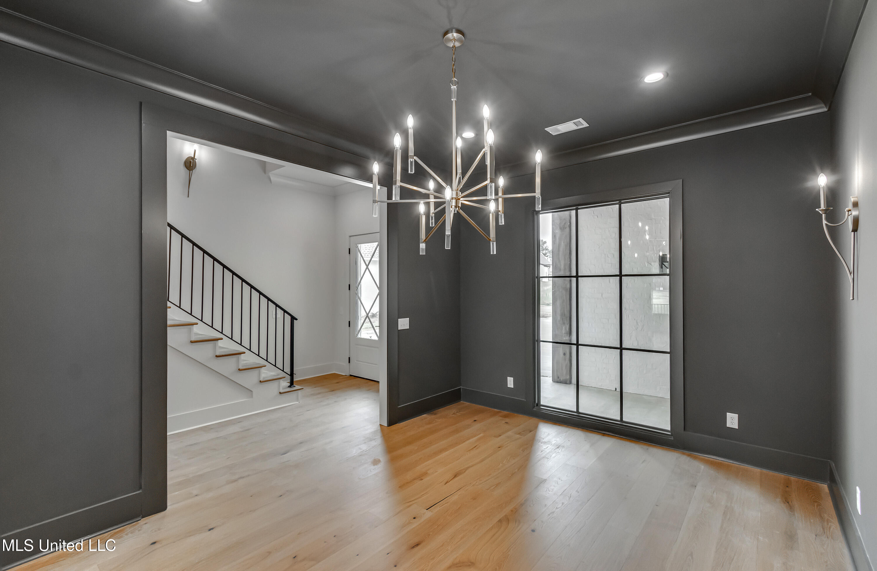 466 Whittington Circle Property Photo 10
