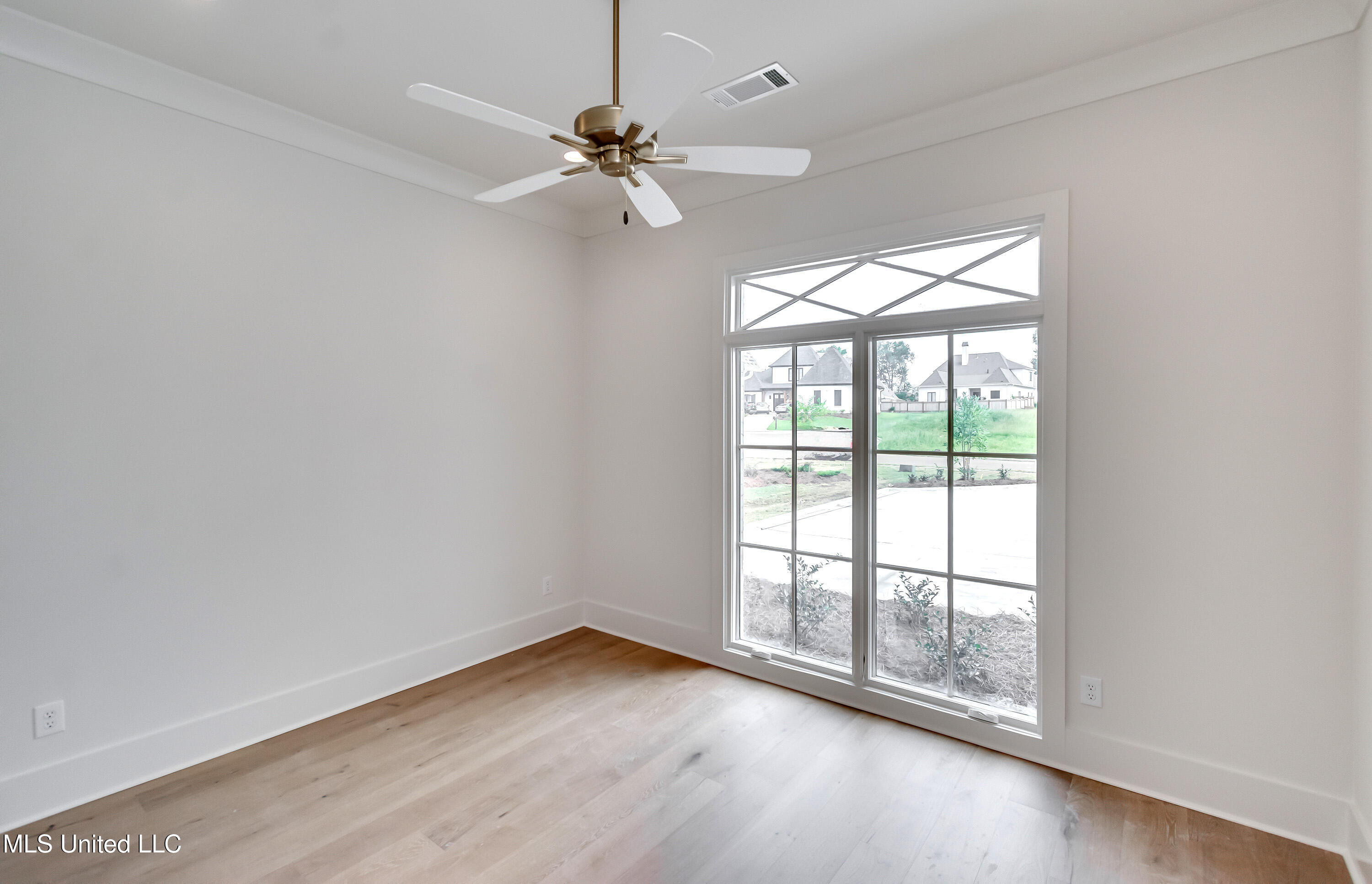 466 Whittington Circle Property Photo 41