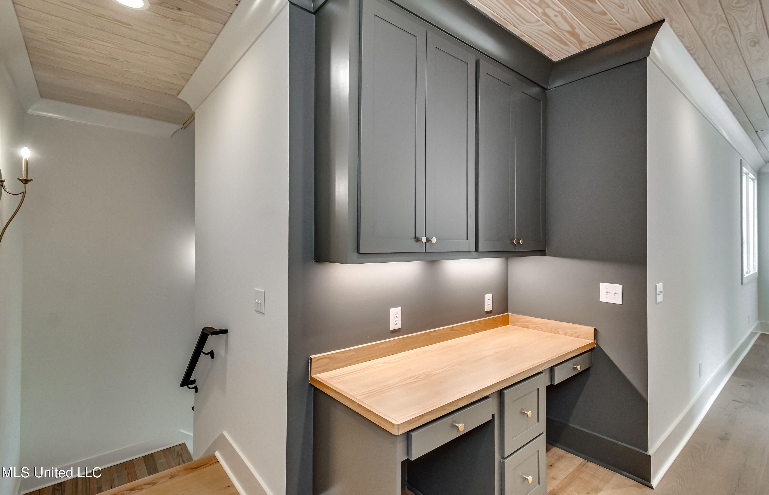 466 Whittington Circle Property Photo 43