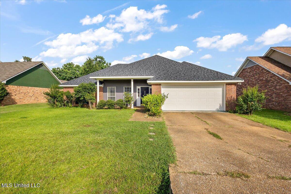204 Cherry Bark Drive Property Photo 1