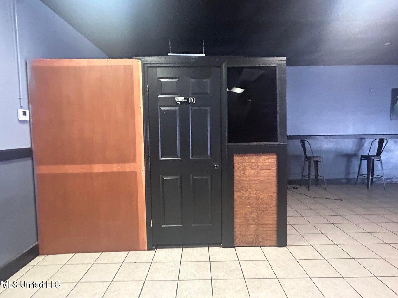 3011 Ingalls Avenue Property Photo 11