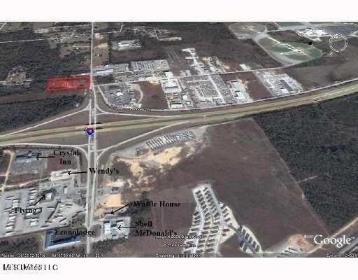10011 Canal Road Property Photo 4