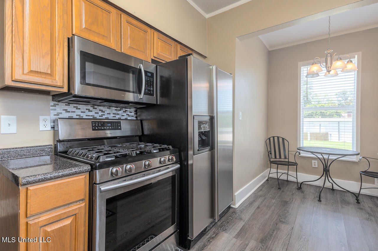 9517 Highway 178 Property Photo 10