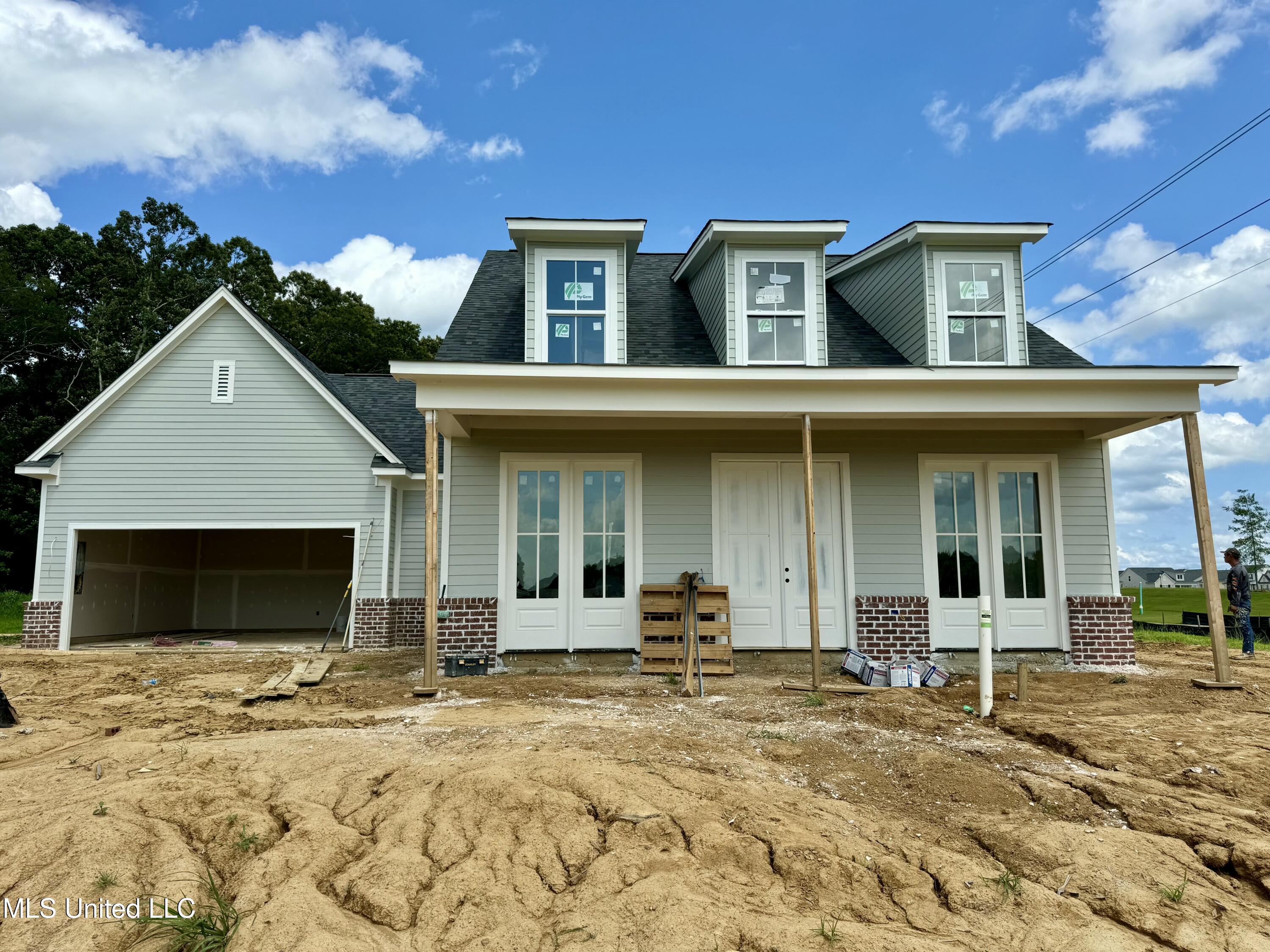 6530 Eastland Court Property Photo 1