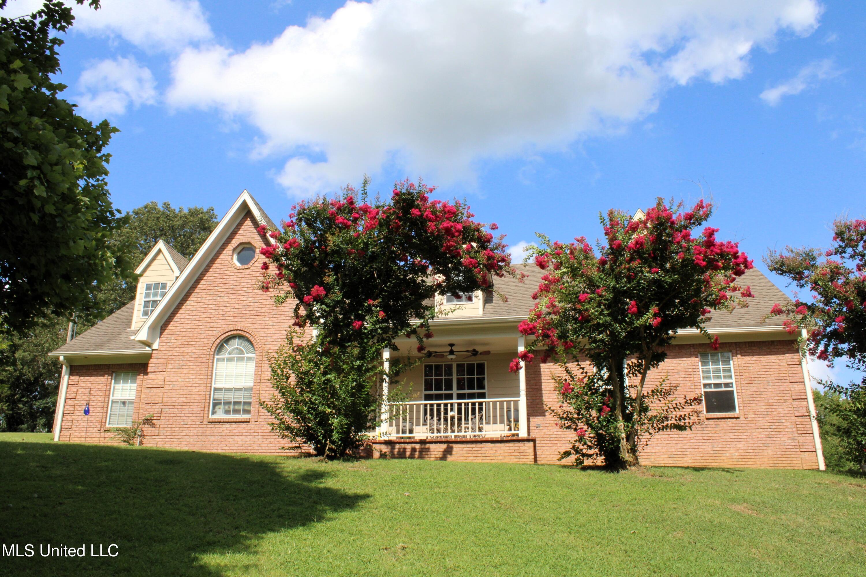 4660 Conner Drive Property Photo 1
