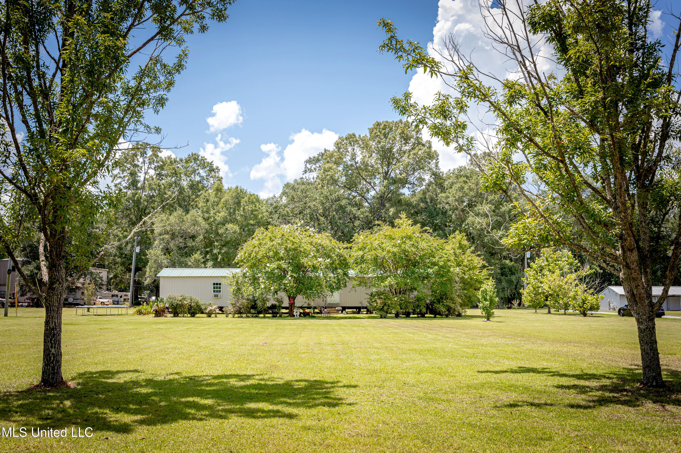 139 Archey Lane Property Photo 8