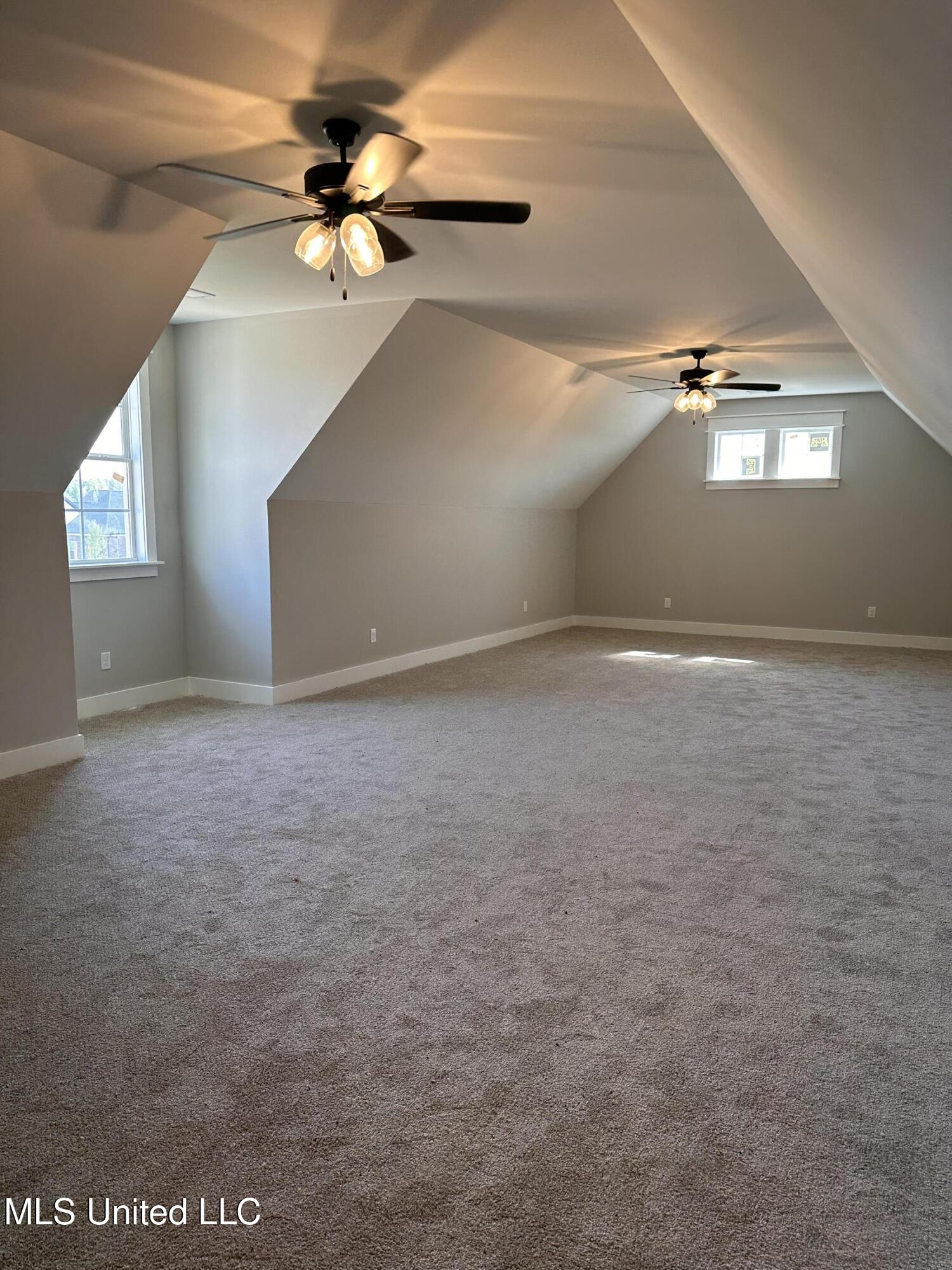 1735 Bakersfield Way Property Photo 21