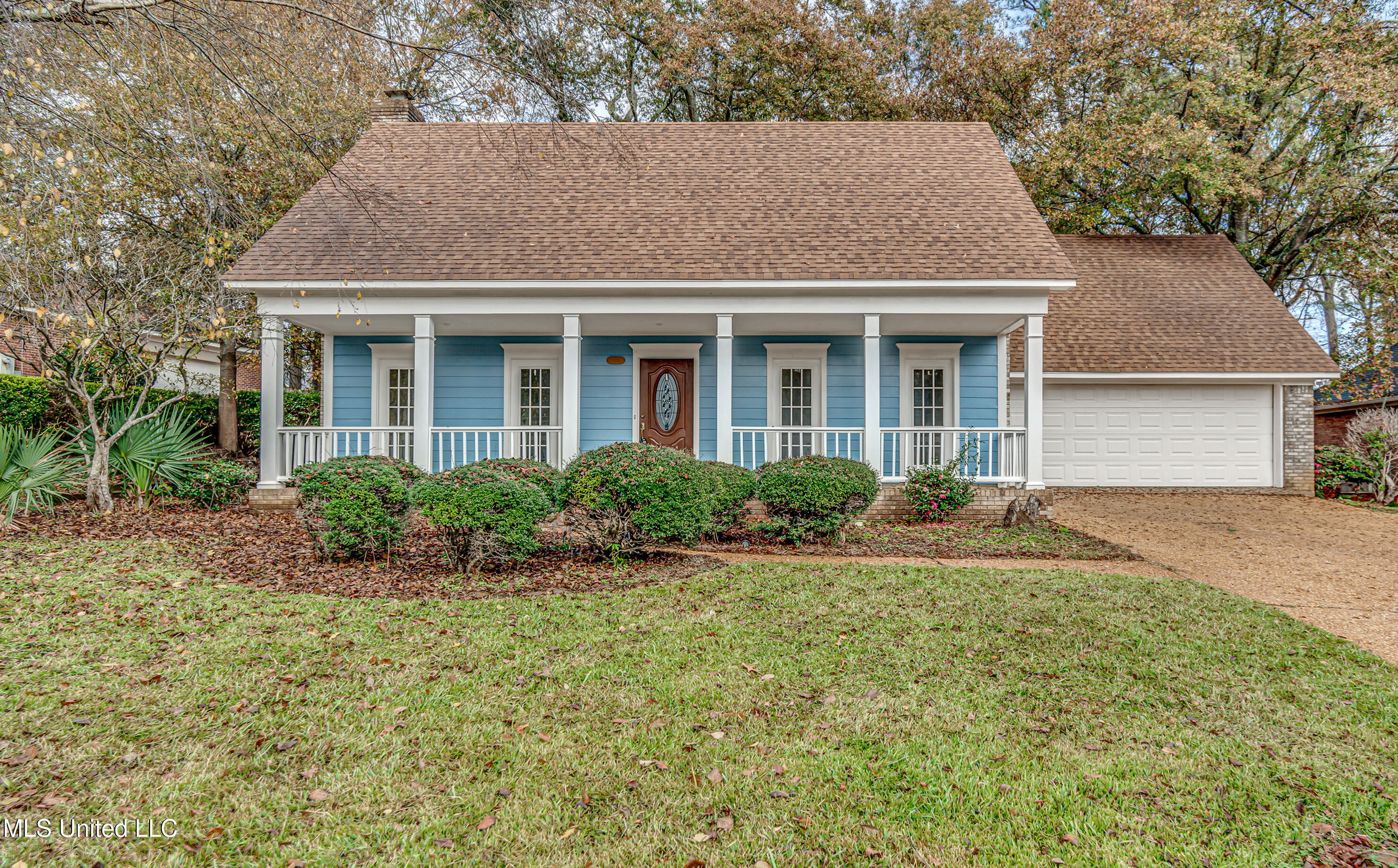306 Autumn Crest Drive Property Photo 1