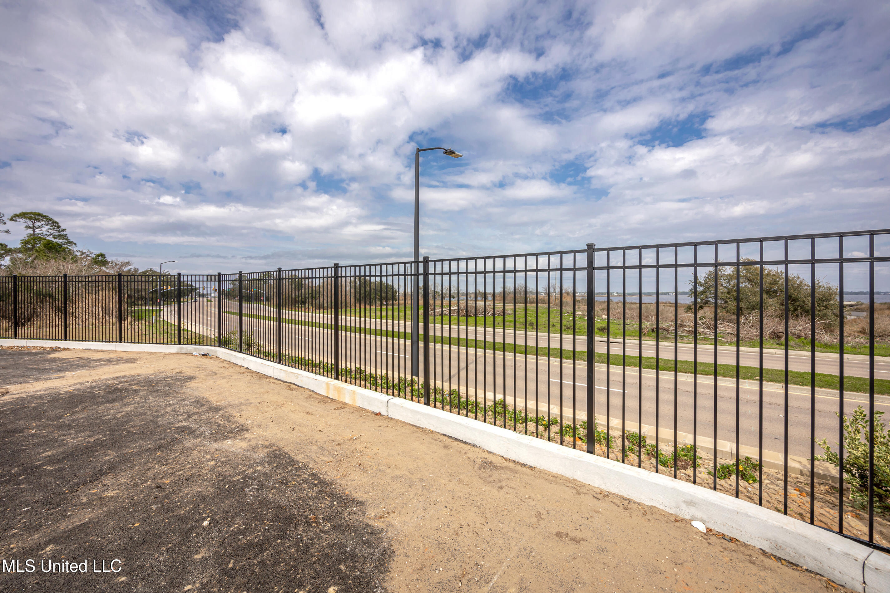 458 Back Bay Boulevard Property Photo 16