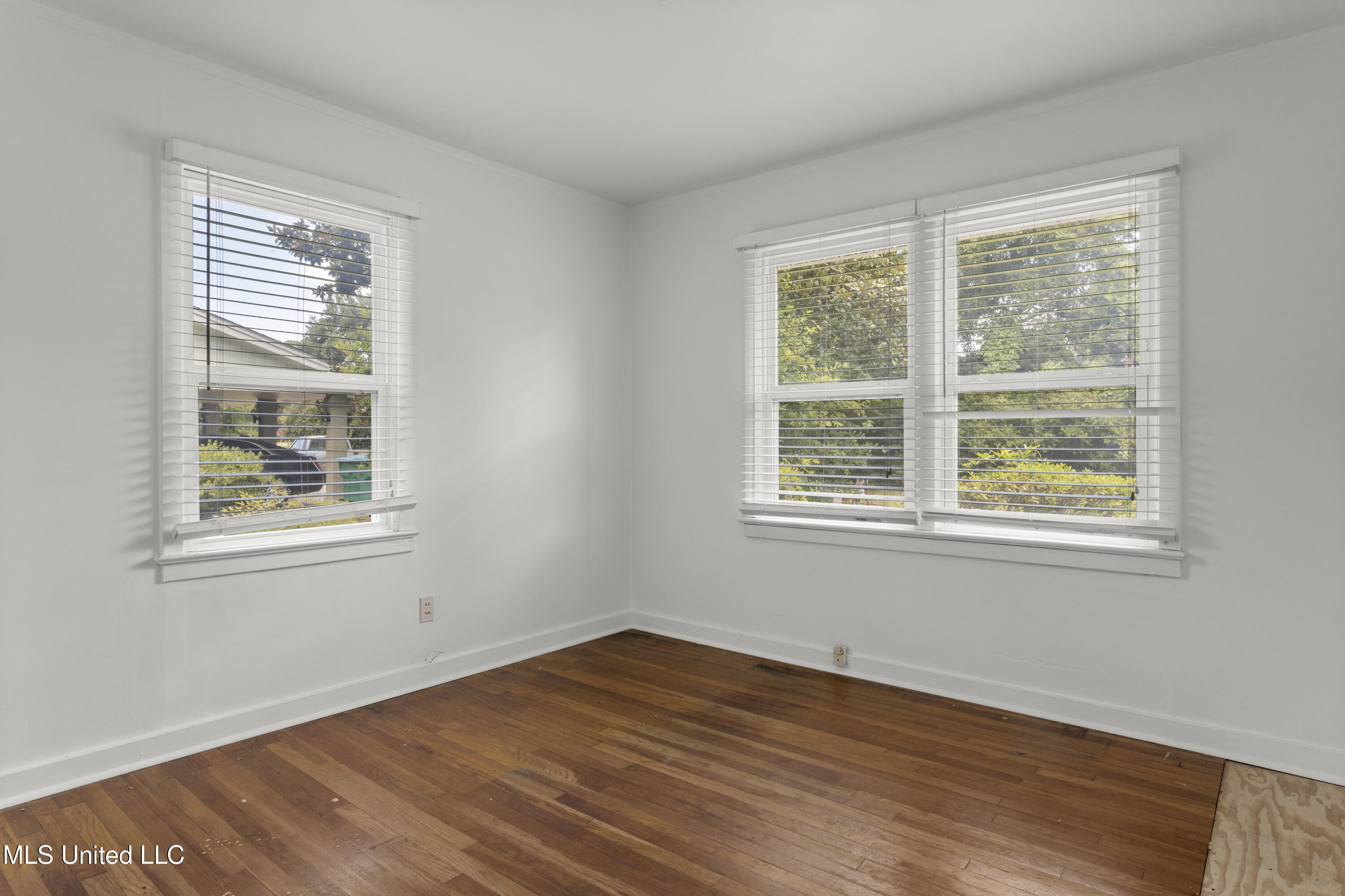 5010 Lawson Avenue Property Photo 26