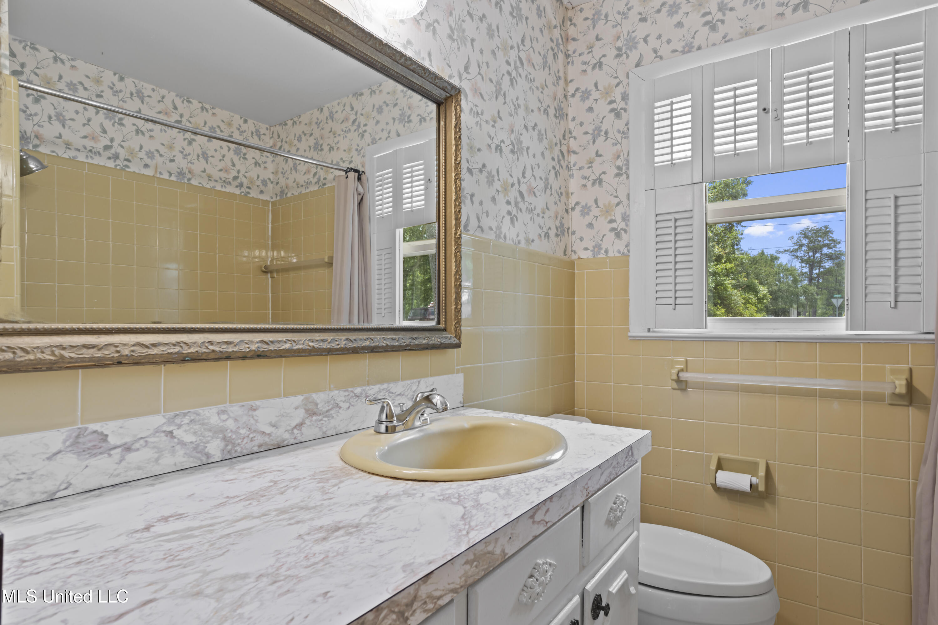 5010 Lawson Avenue Property Photo 27