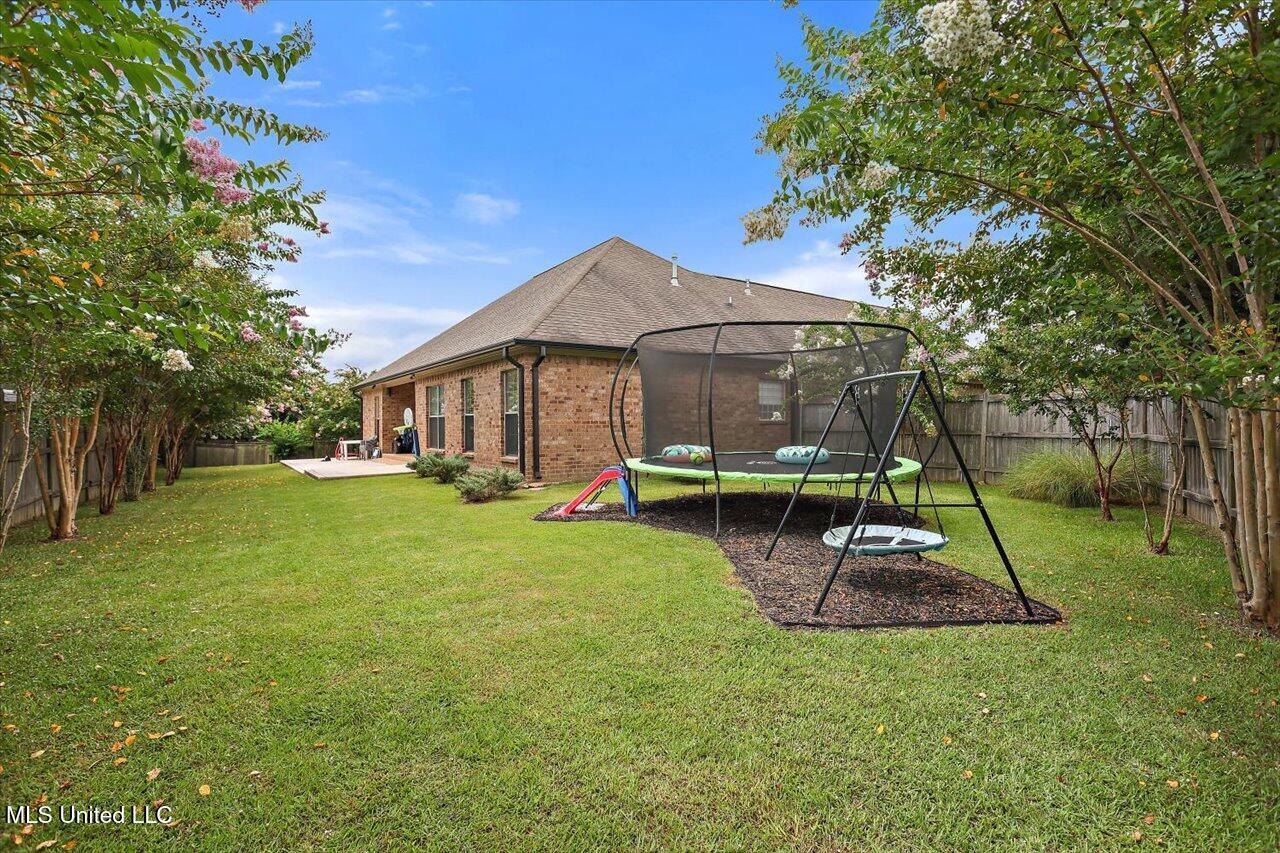 2006 Estates Cove Property Photo 45