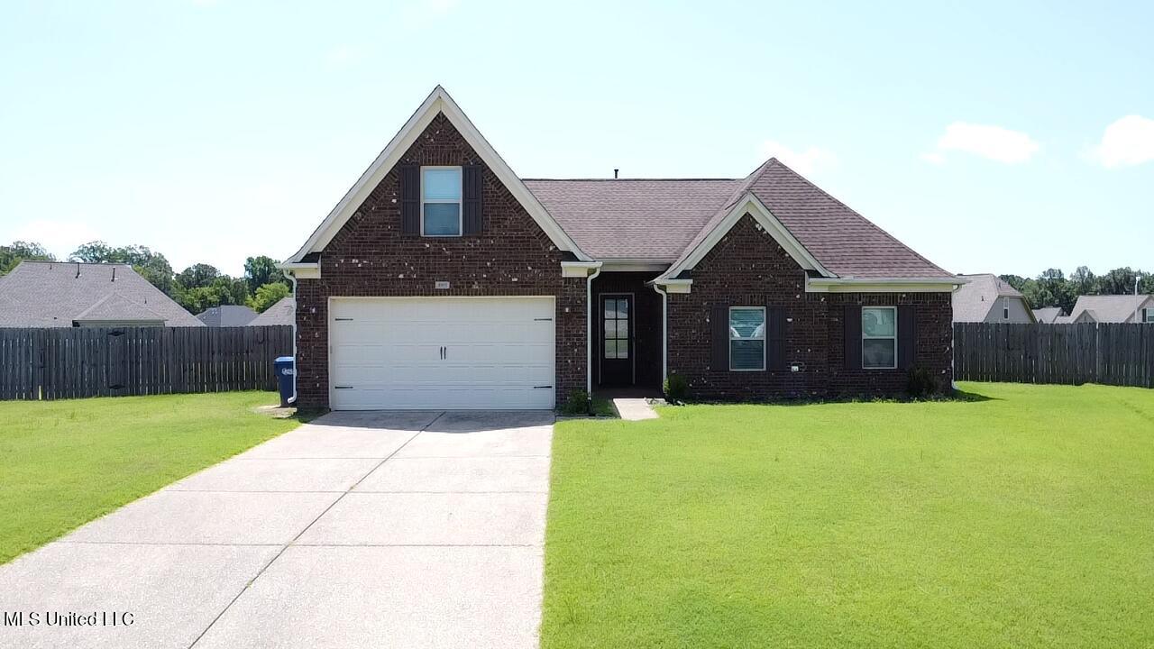 4901 Port Stacy Cove Property Photo 1