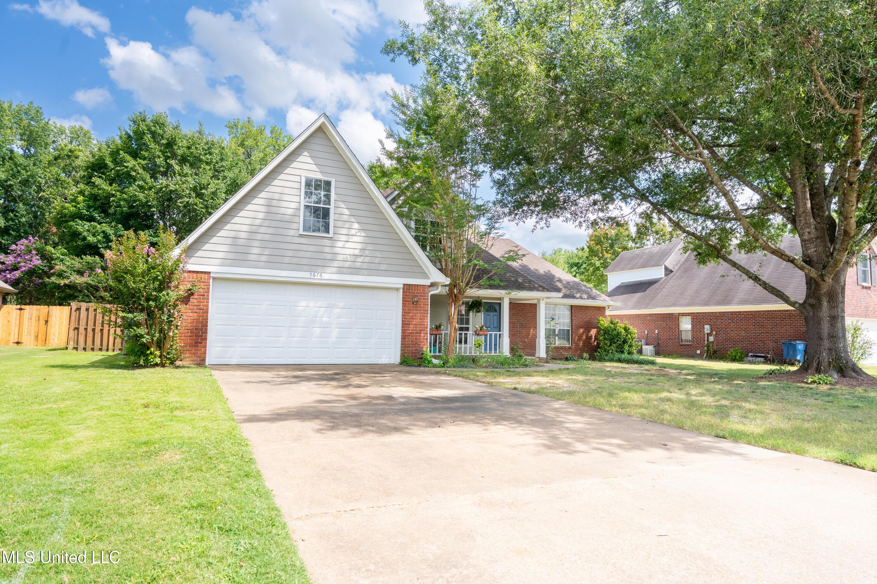 5676 Southbend Lane Property Photo 1