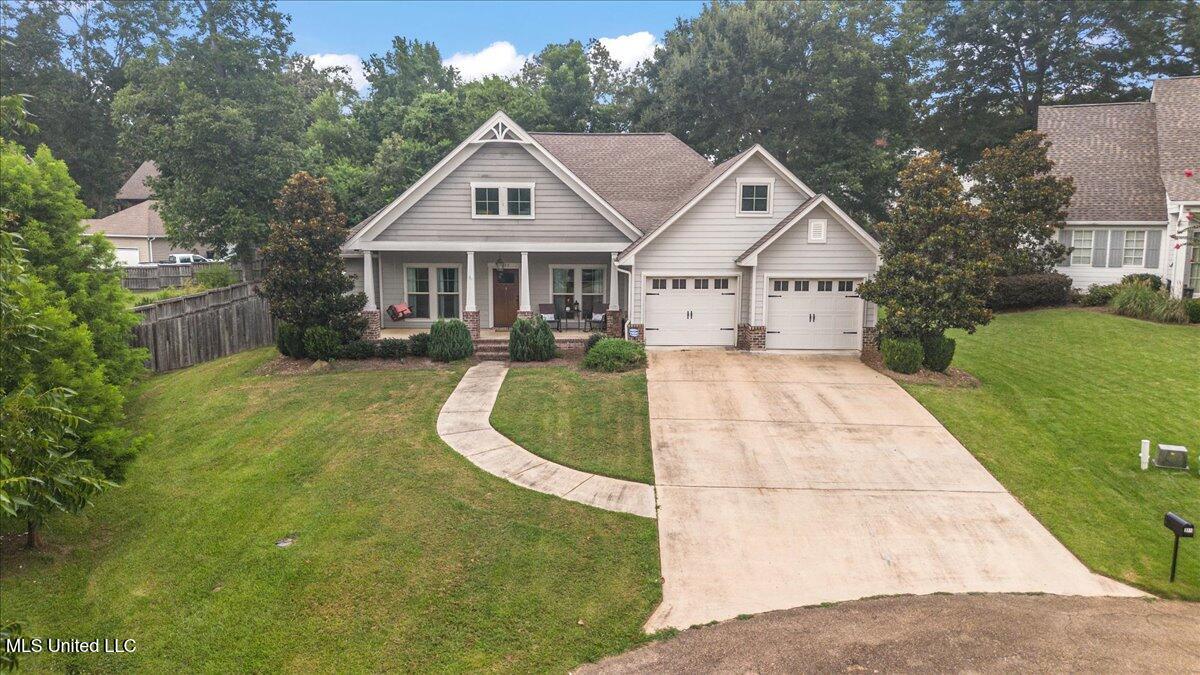 311 E Brandon Court Property Photo 44