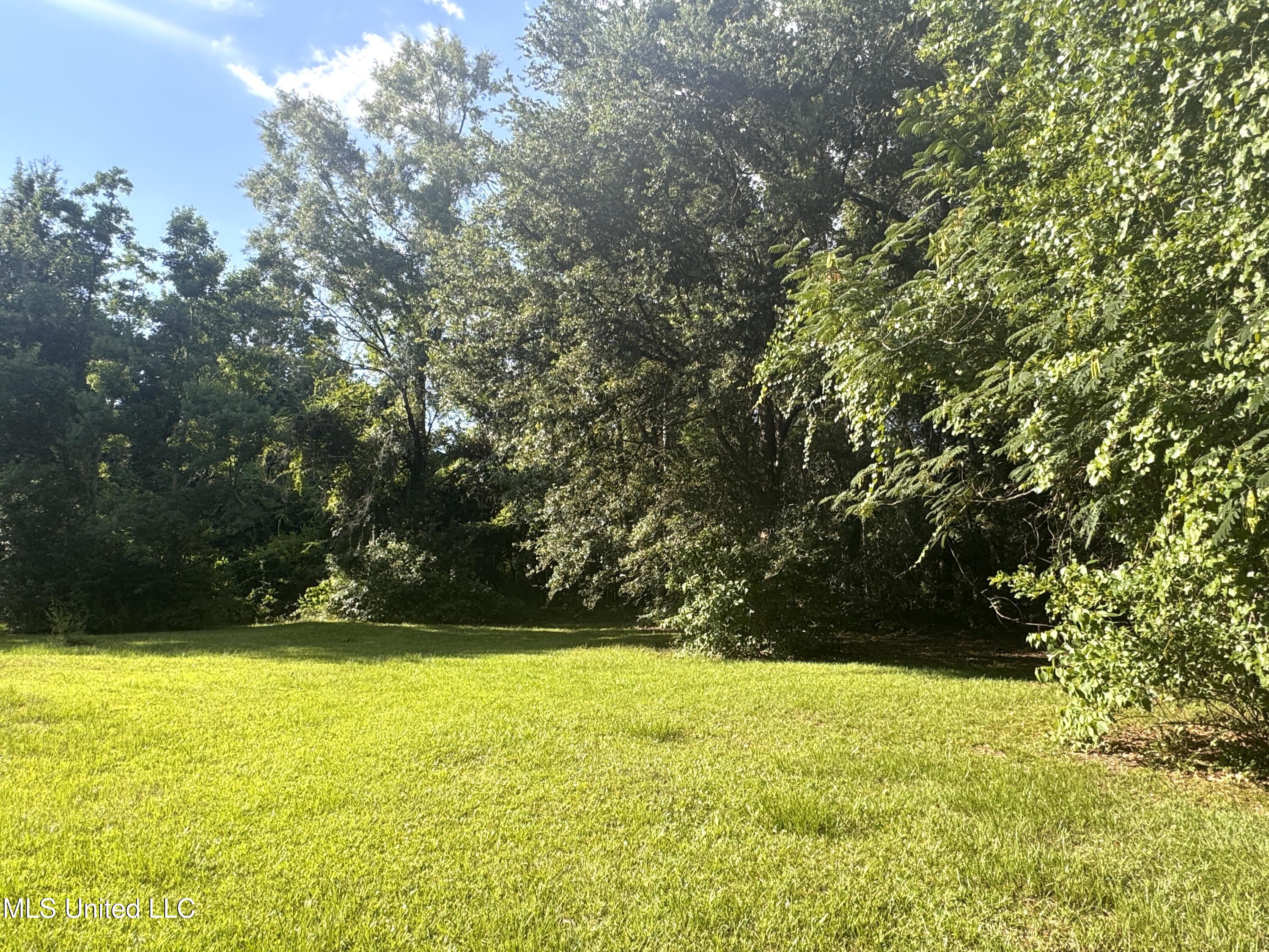 12 Zettel Road Property Photo 1