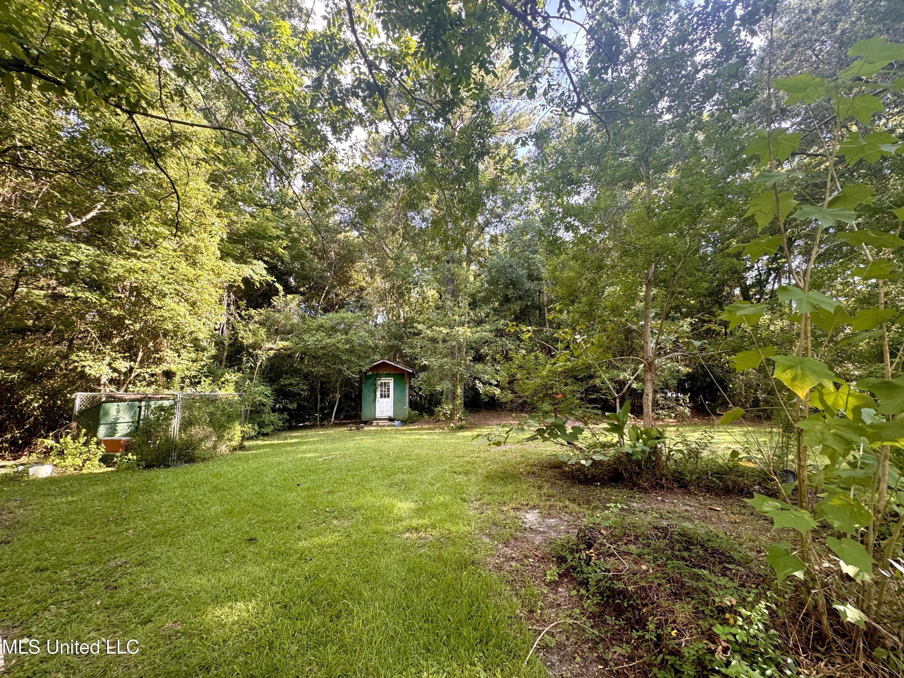 12 Zettel Road Property Photo 4