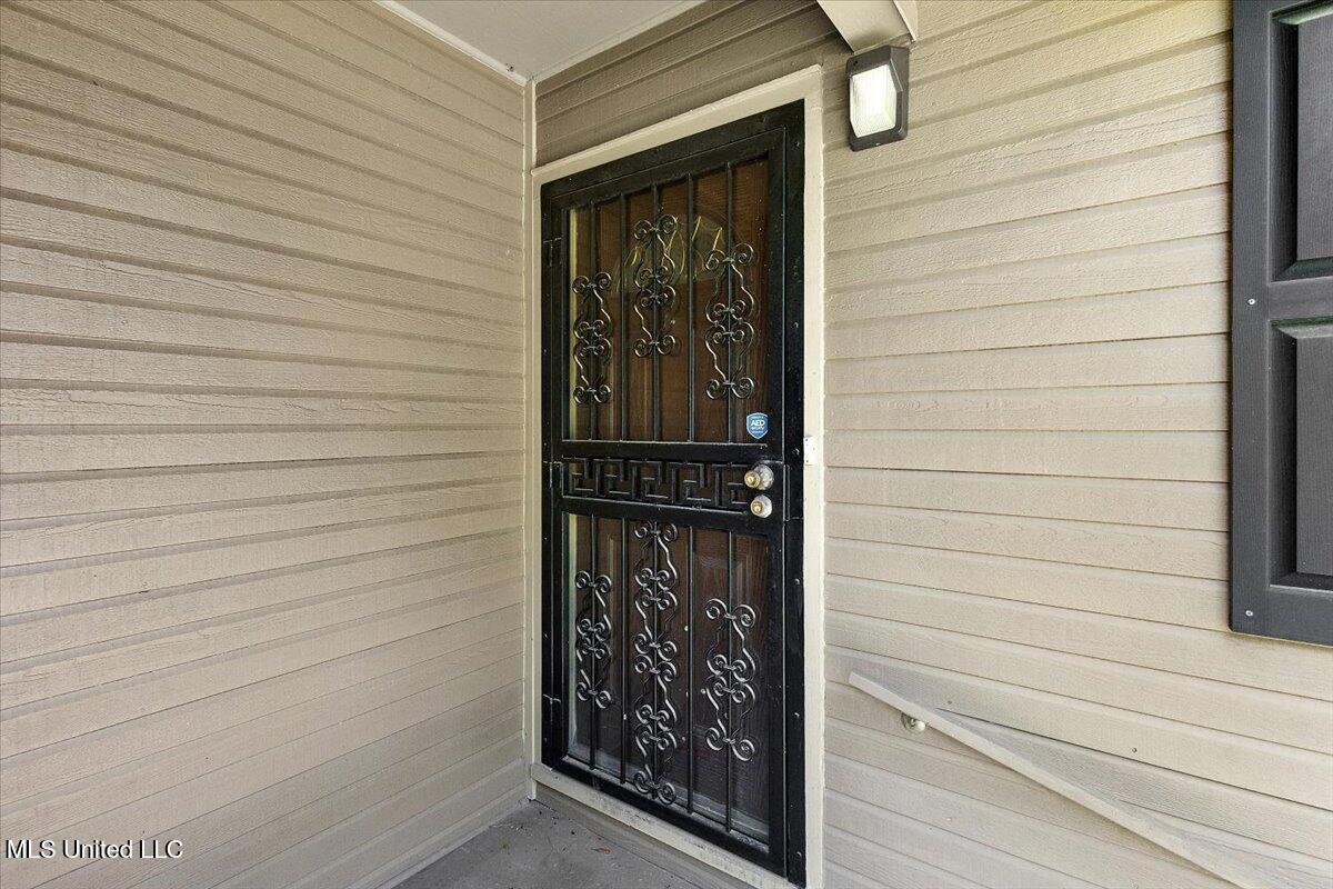 216 Pine Ridge Road Property Photo 4