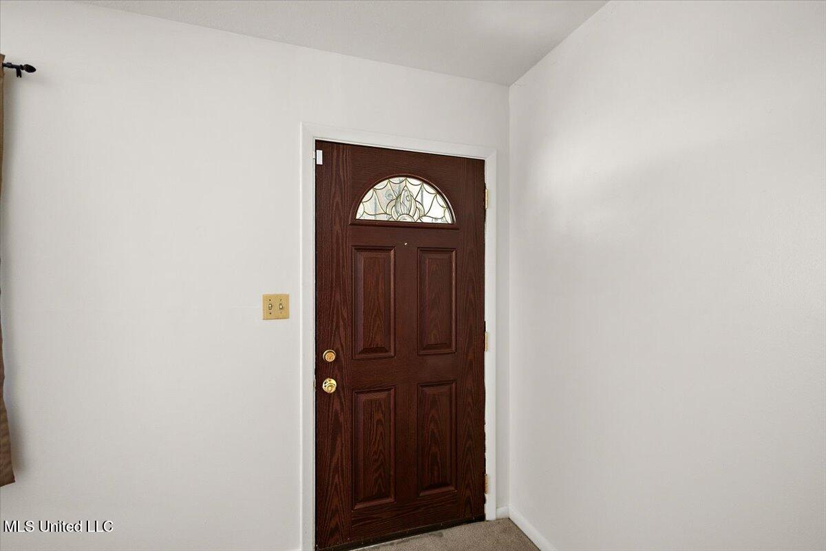 216 Pine Ridge Road Property Photo 5