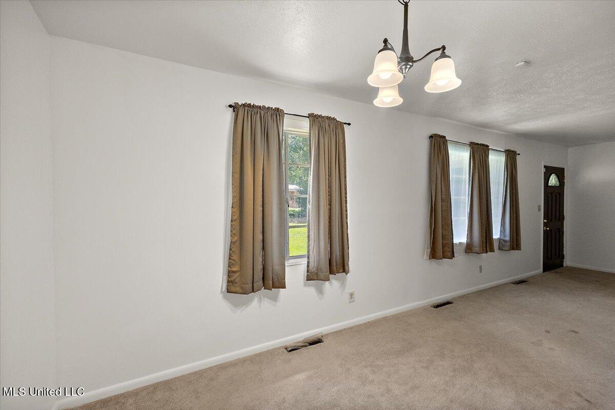 216 Pine Ridge Road Property Photo 7