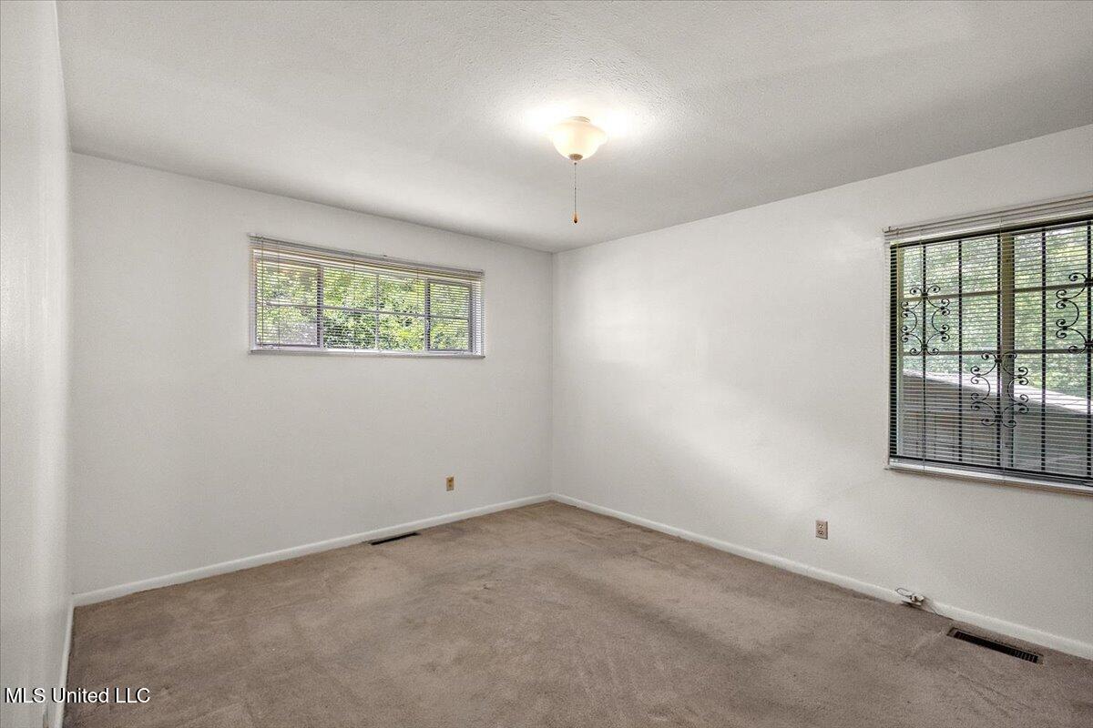 216 Pine Ridge Road Property Photo 11