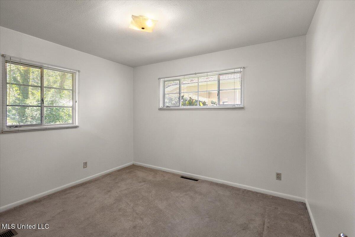 216 Pine Ridge Road Property Photo 15