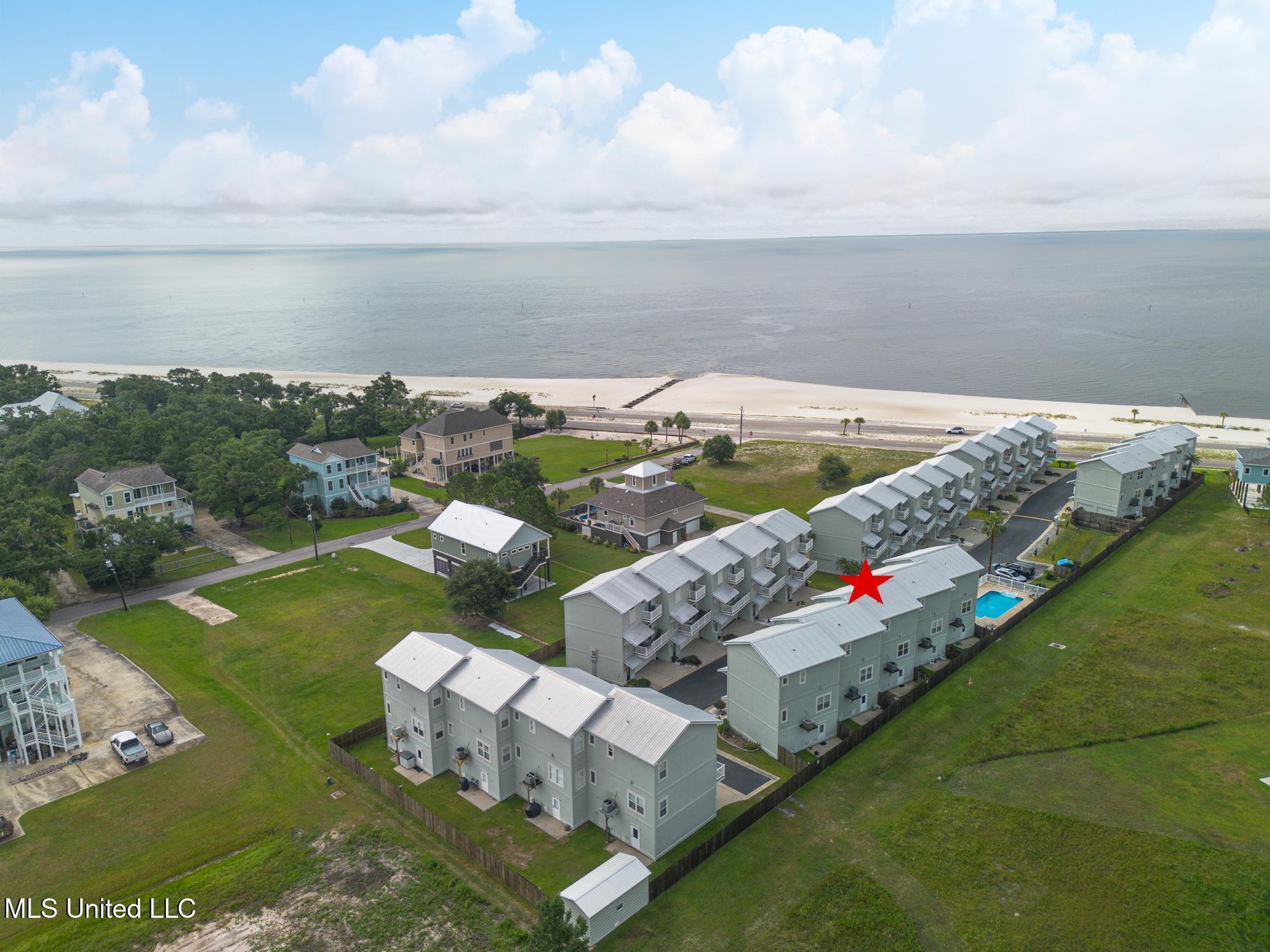 723 Beach Boulevard Property Photo 1