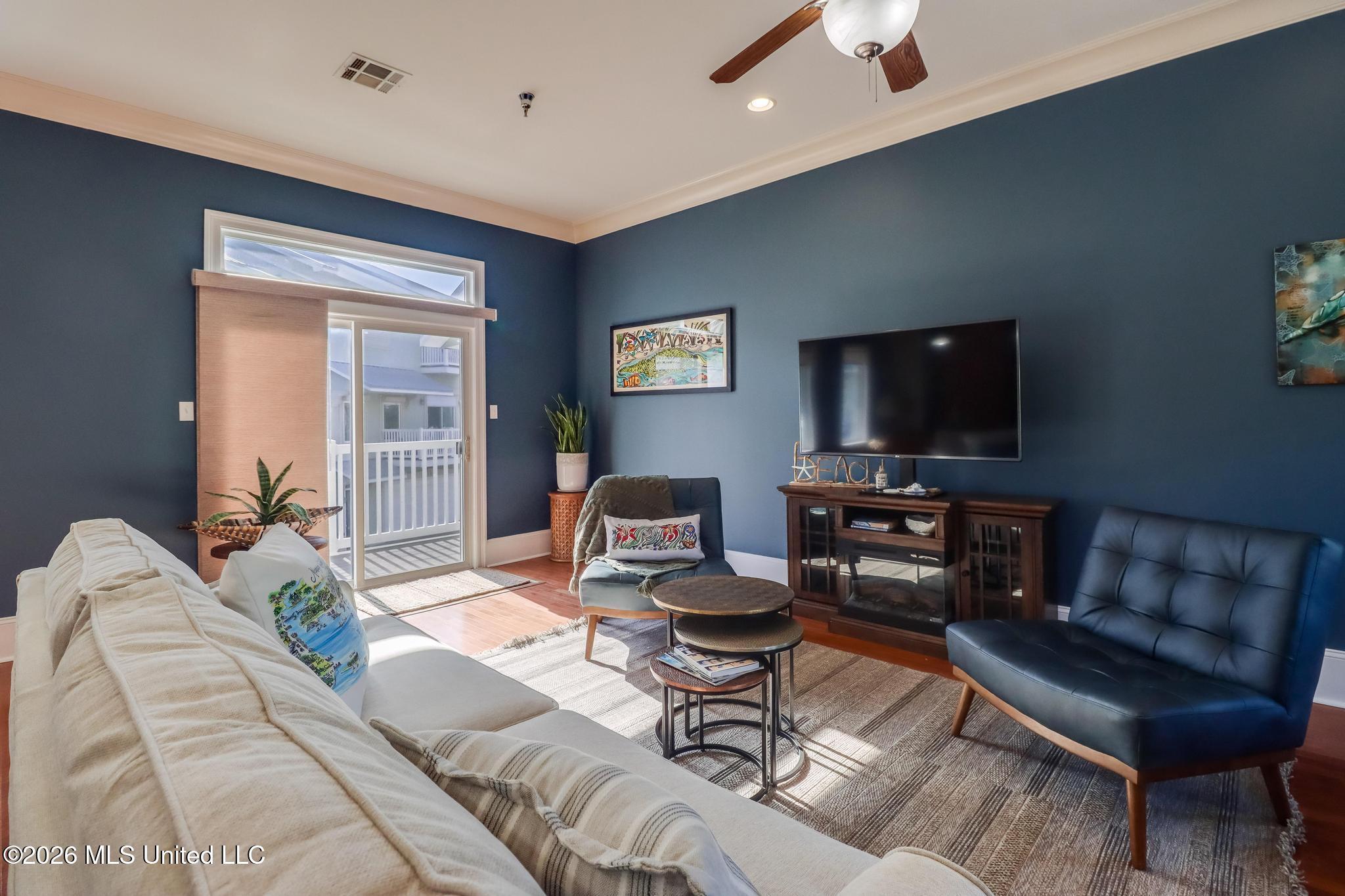723 Beach Boulevard Property Photo 5