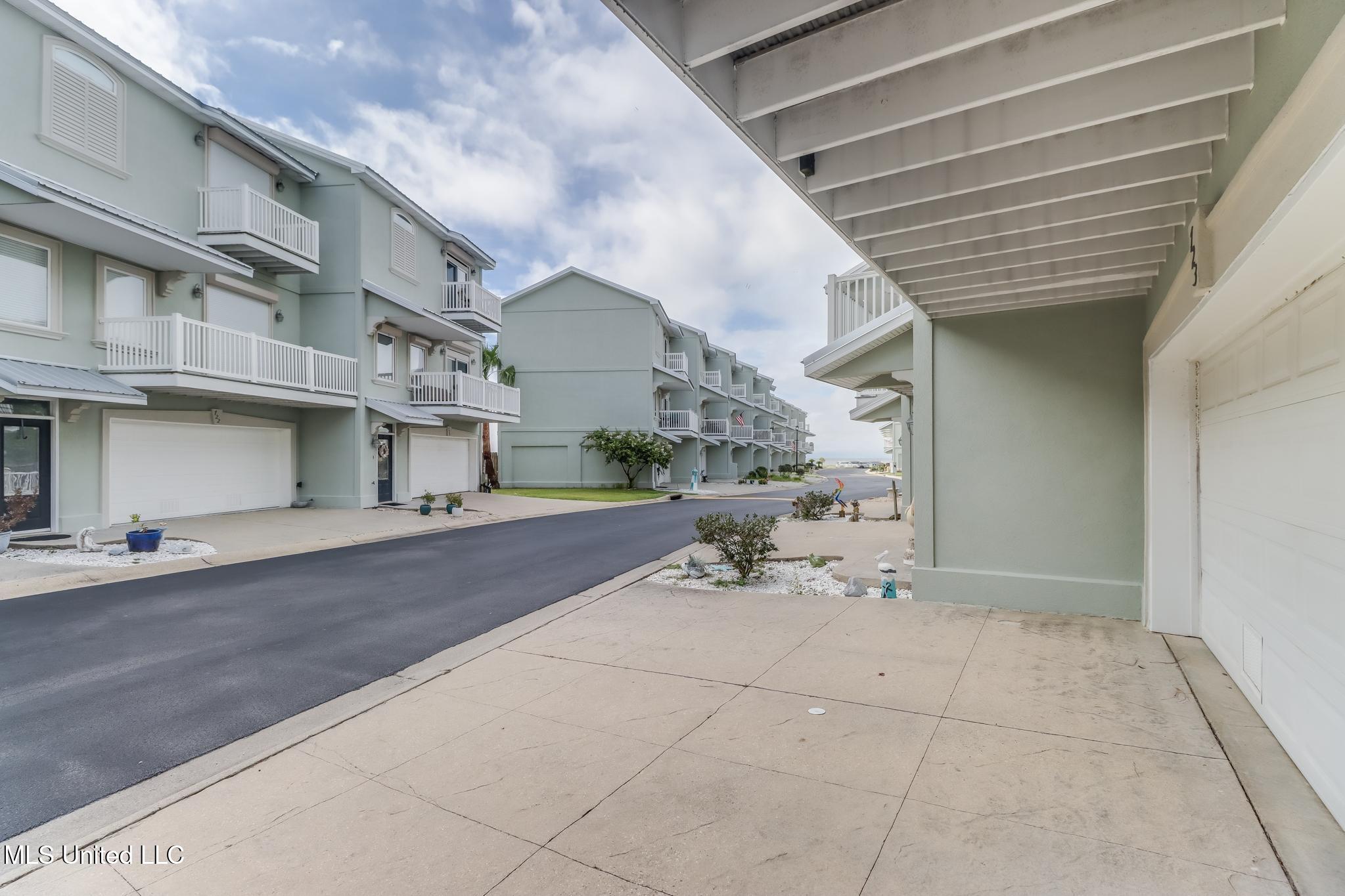 723 Beach Boulevard Property Photo 26