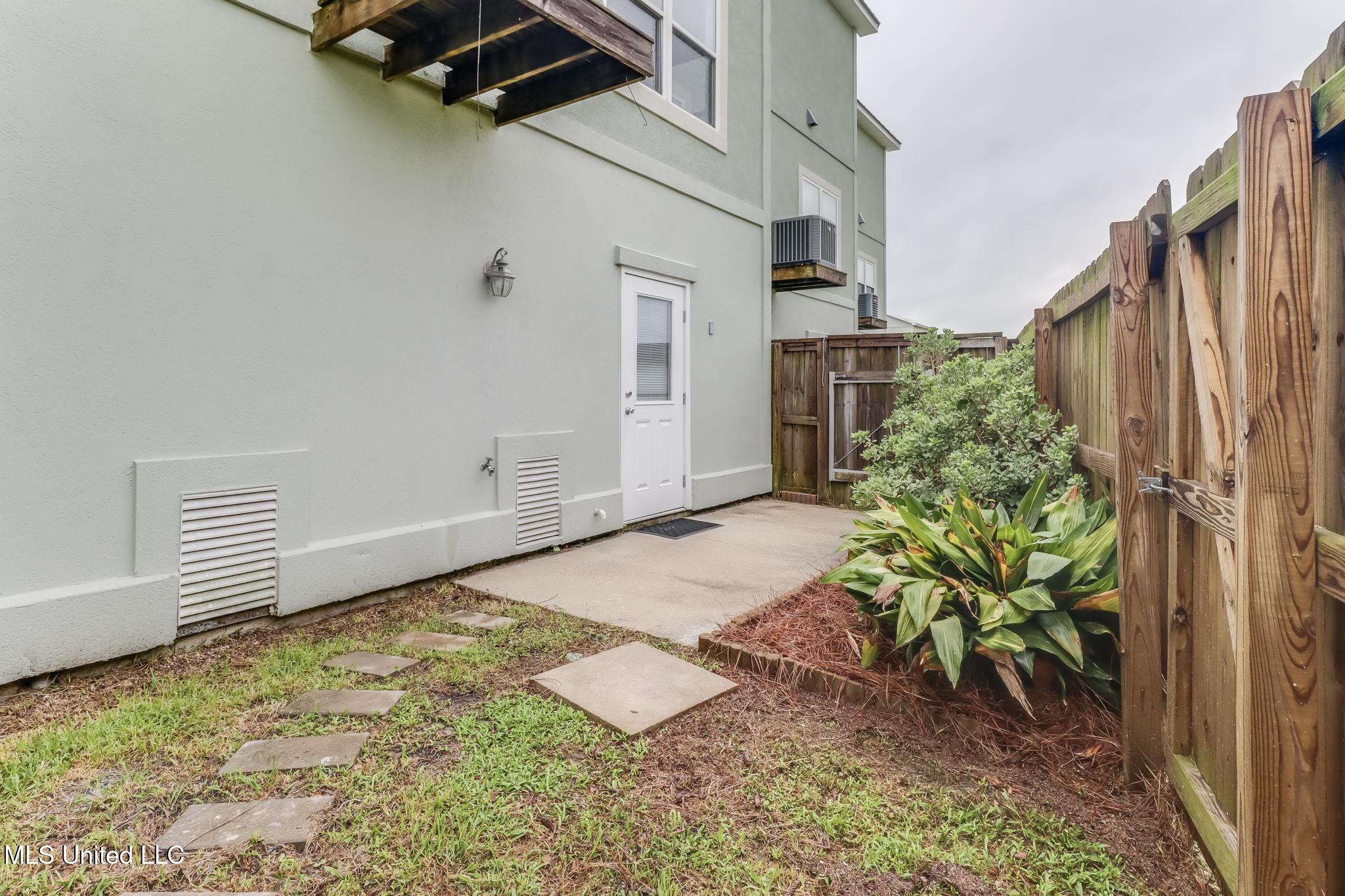 723 Beach Boulevard Property Photo 27