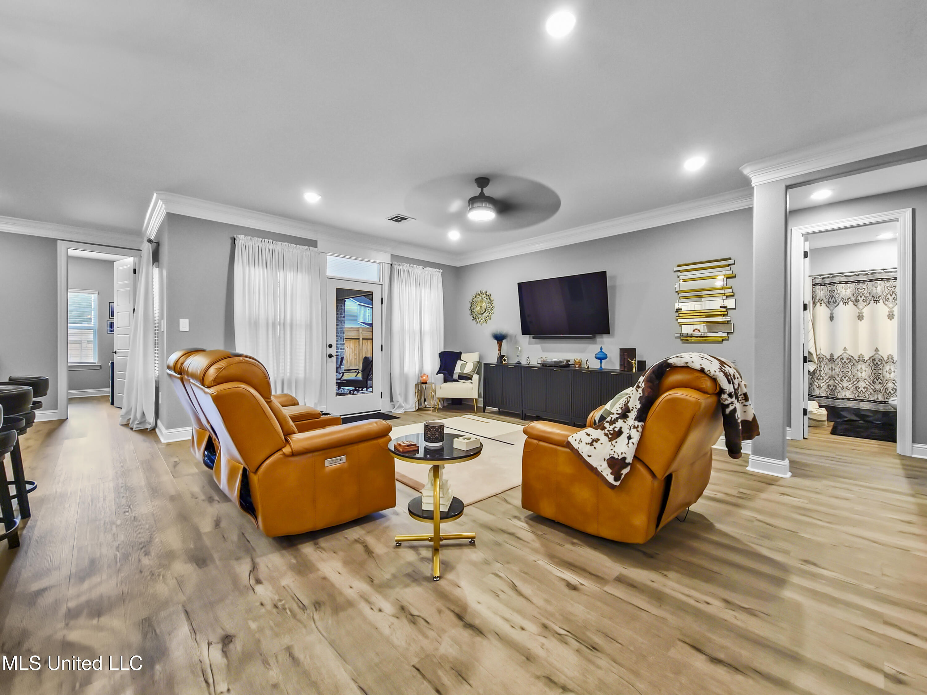 13589 Deer Field Drive Property Photo 5