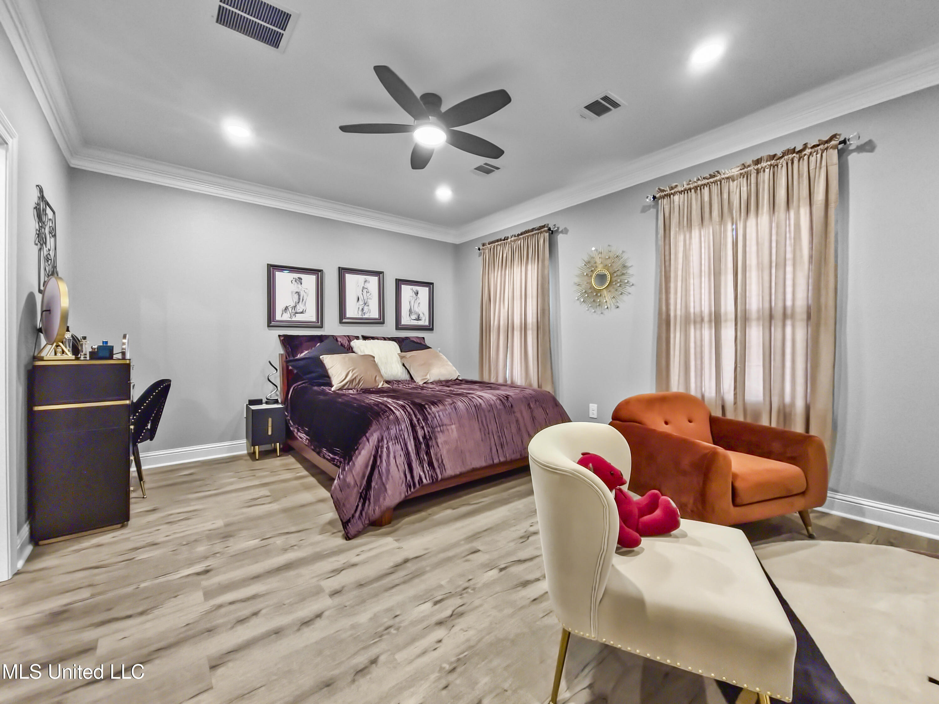 13589 Deer Field Drive Property Photo 13