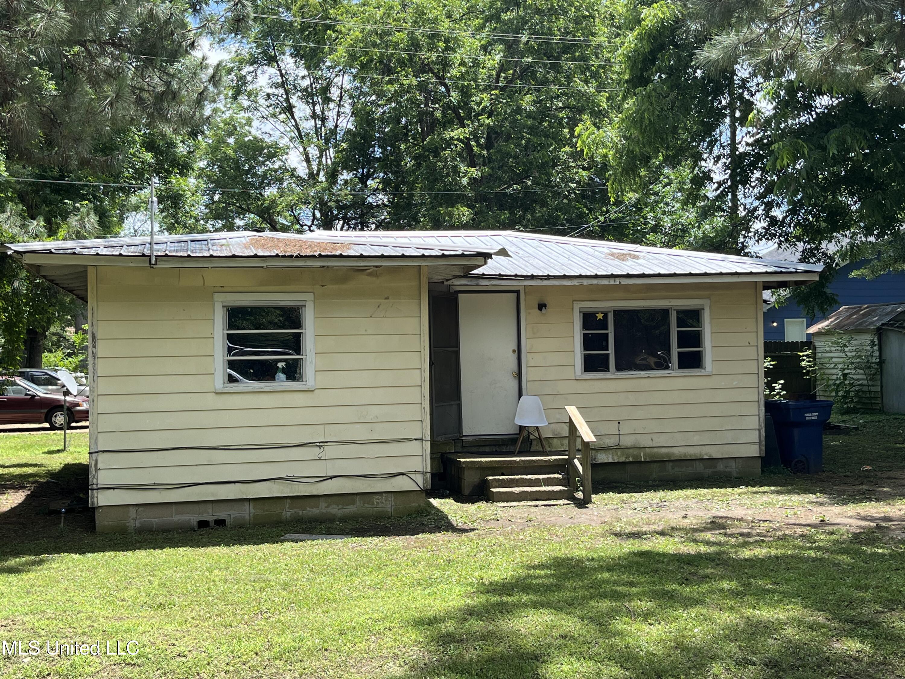 115 Ozbirn Street Property Photo 1