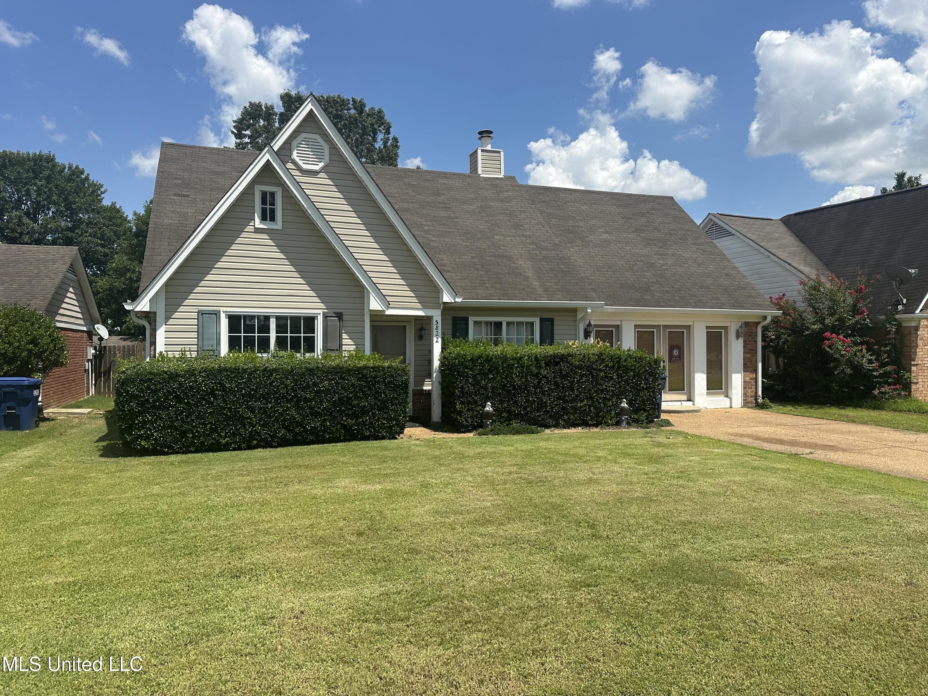 5822 Waverly Drive Property Photo 1