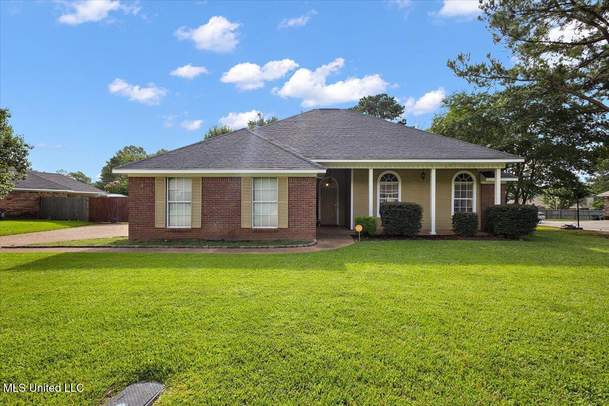 918 Eagles Nest Drive Property Photo
