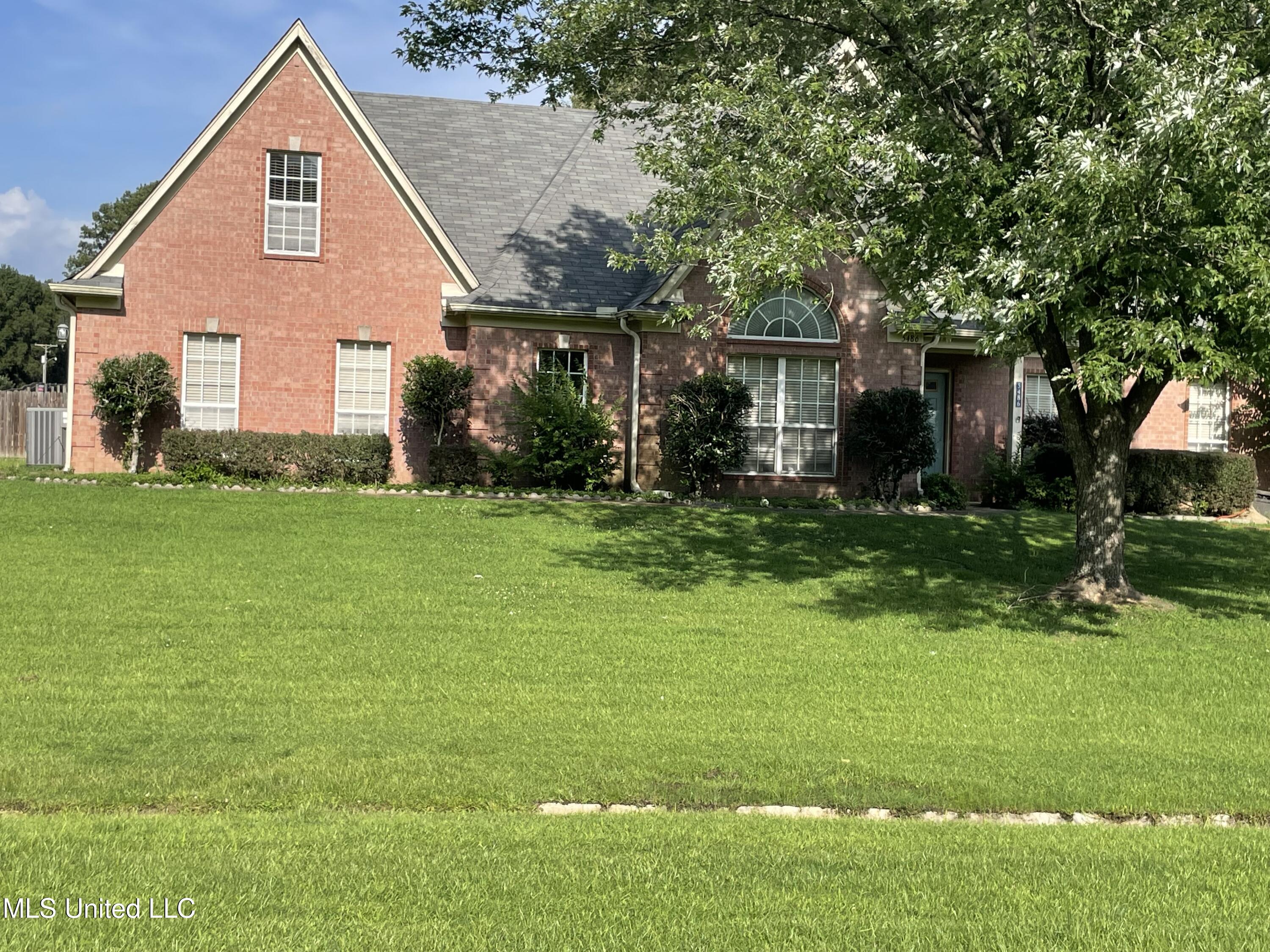 5486 Hurt Road Property Photo 1