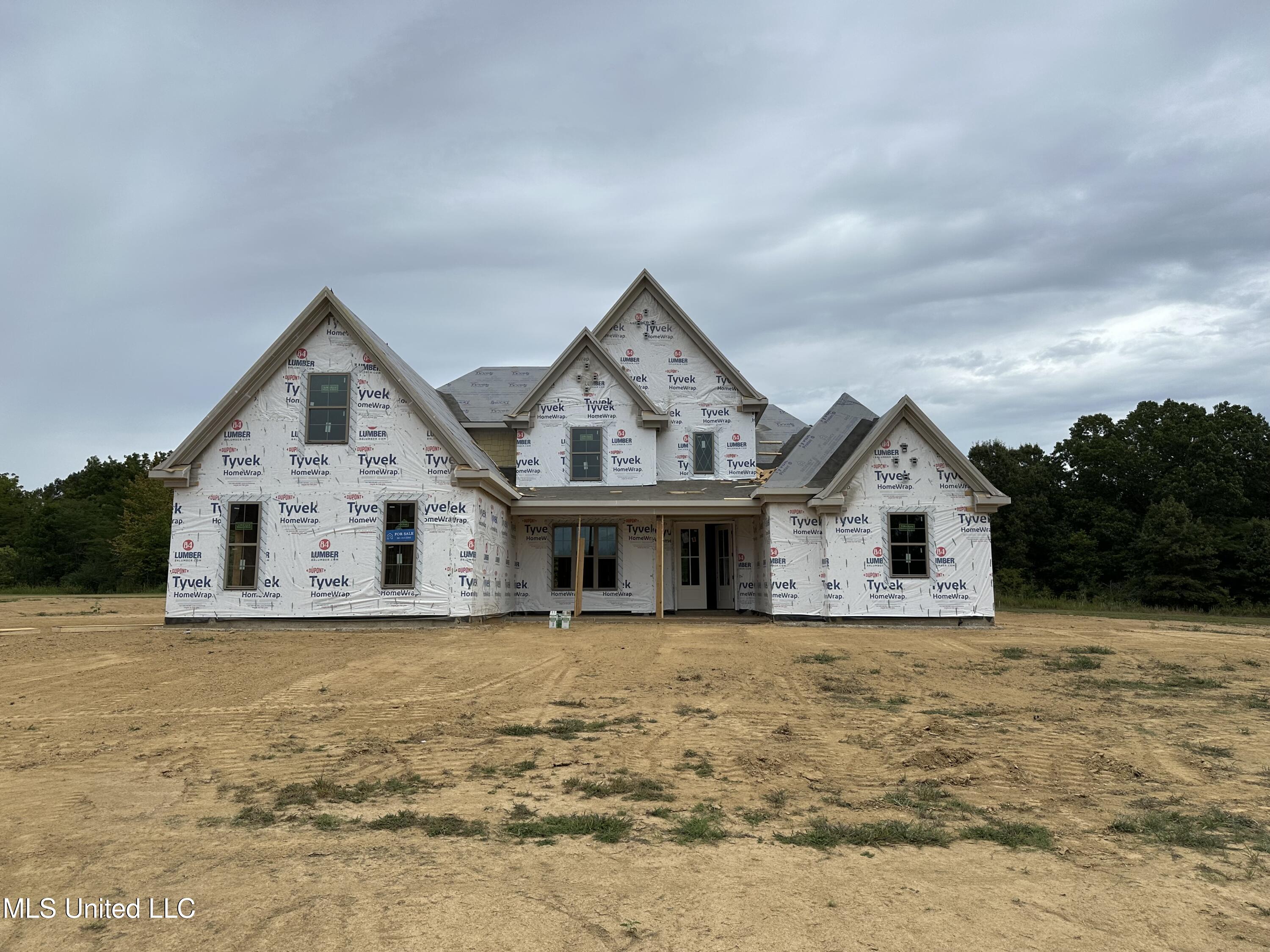 276 Cedar Crest Cove Property Photo 1