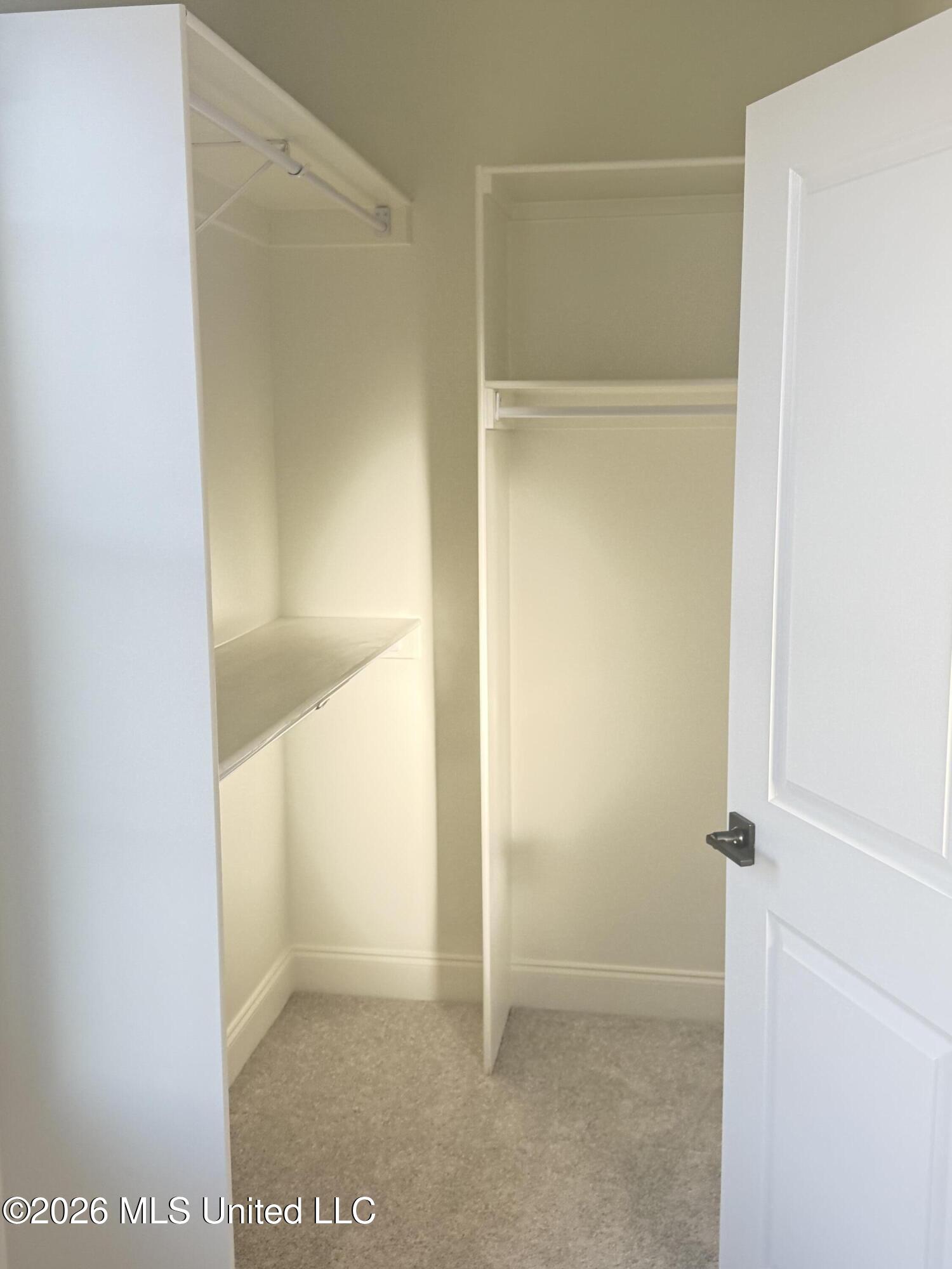 2255 Livingston Way Property Photo 5