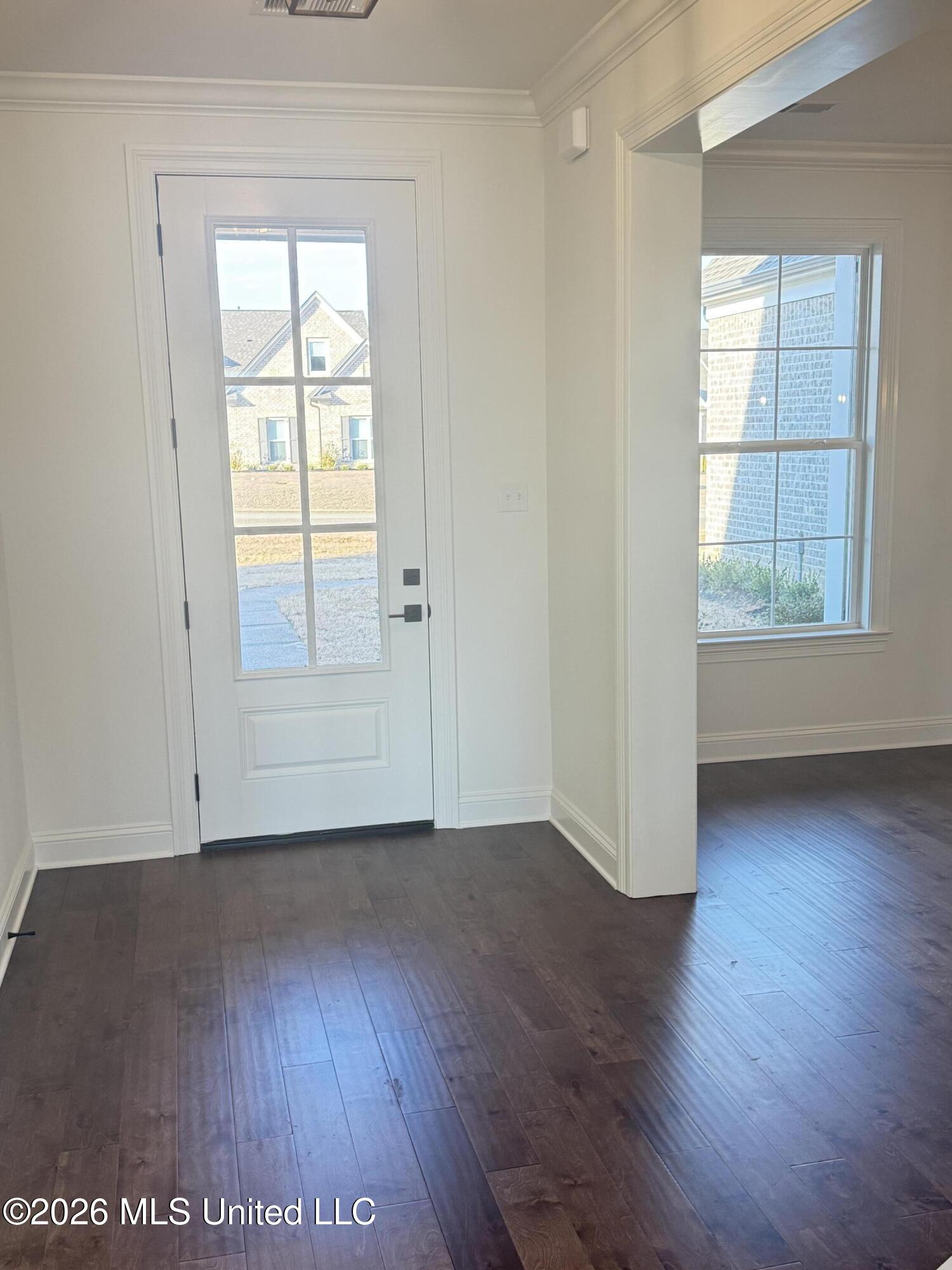 2255 Livingston Way Property Photo 12