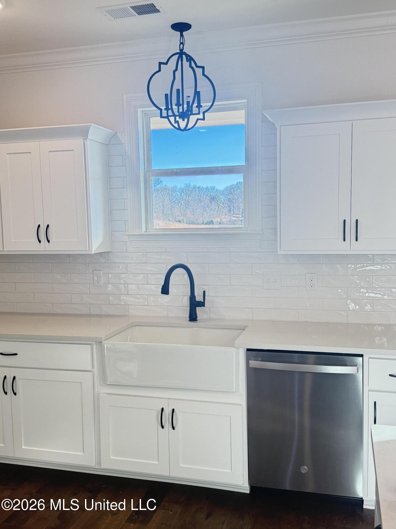 2255 Livingston Way Property Photo 16